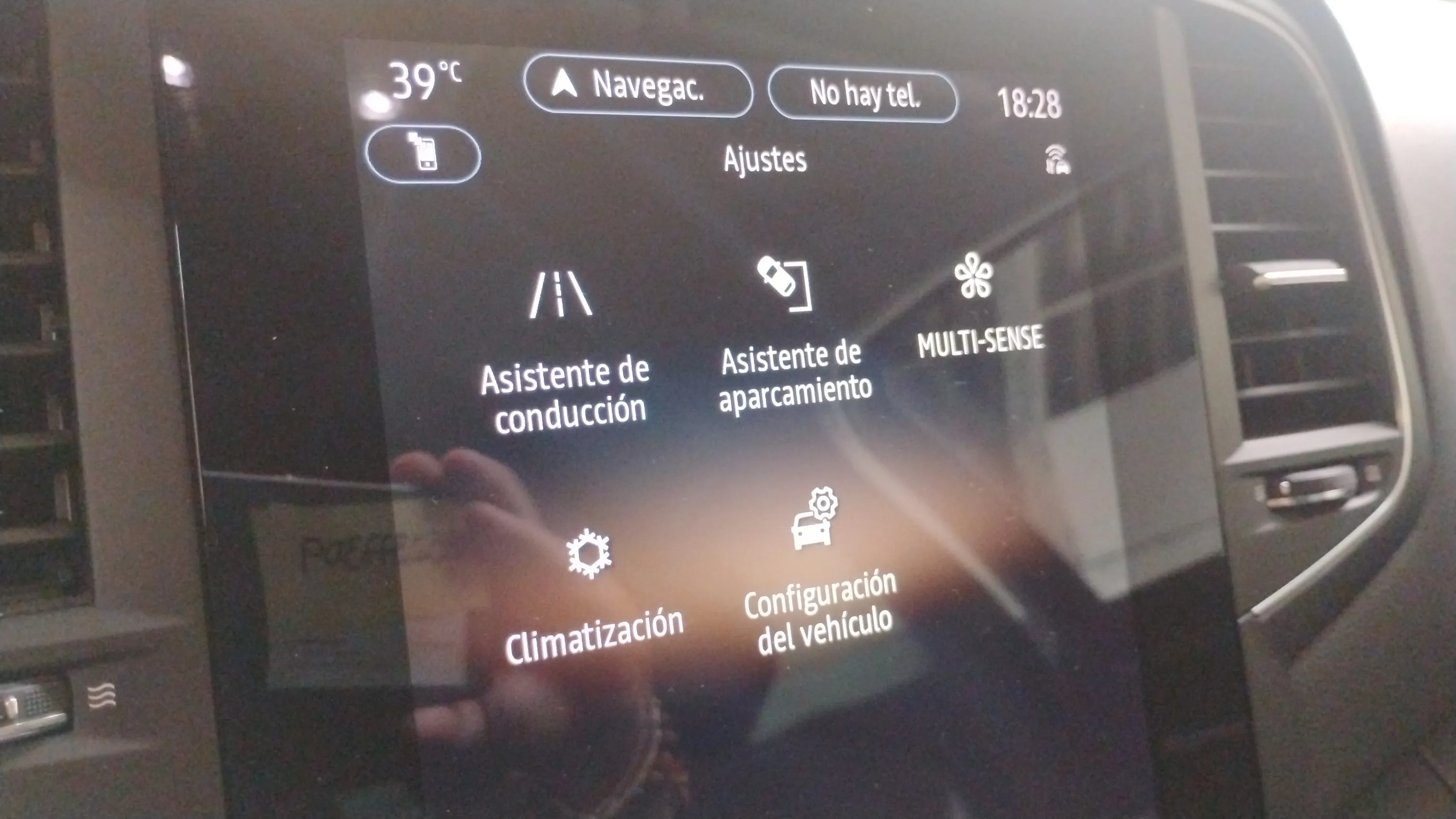 Renault Mégane S.T. Techno TCe EDC GPF - foto 18