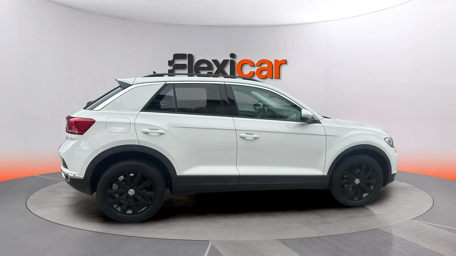 Volkswagen T-Roc Advance Style 1.5 TSI DSG - foto 8
