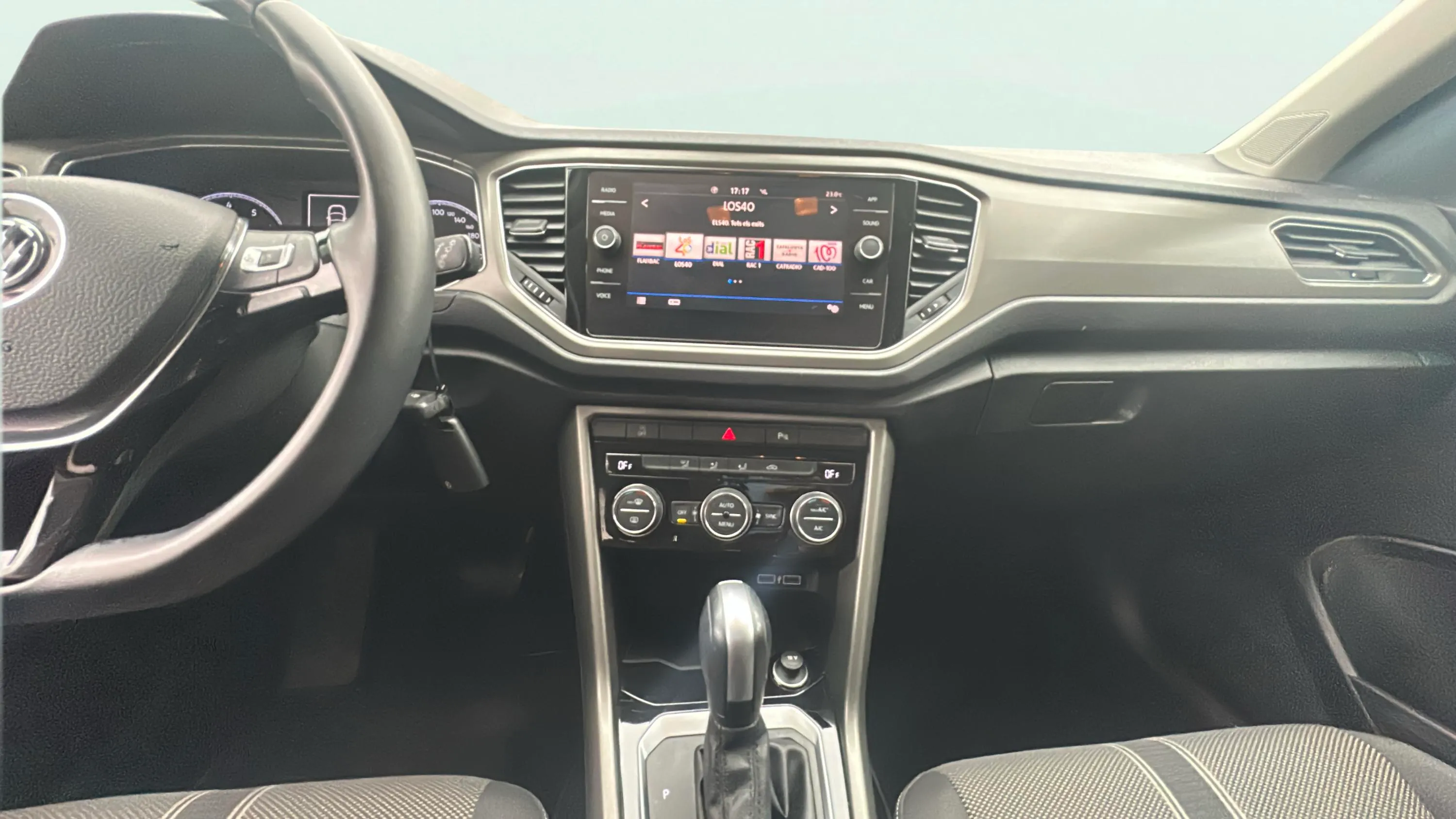 Volkswagen T-Roc Advance Style 1.5 TSI DSG - foto 9