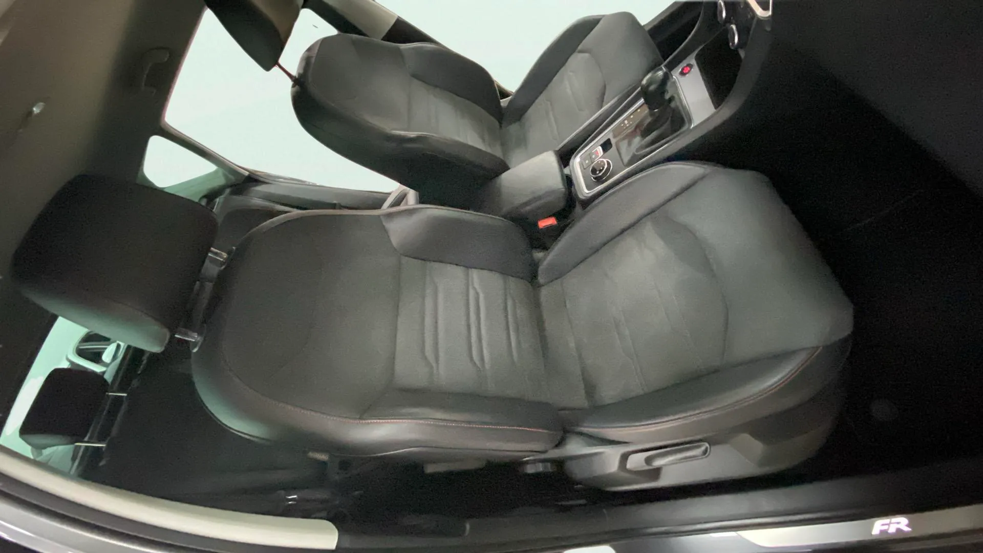 SEAT Ateca 1.5 TSI DSG FR Go S - foto 10