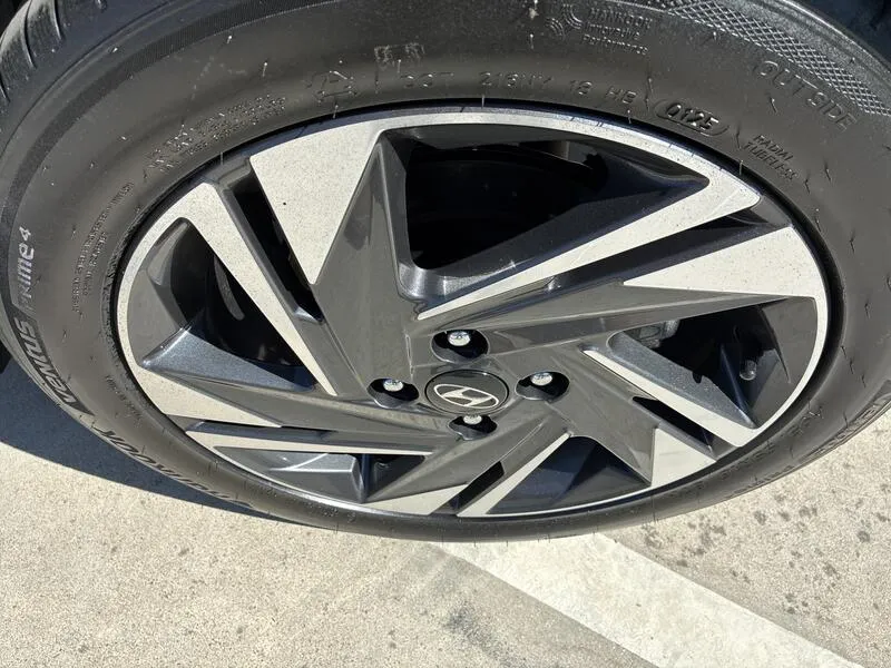 Hyundai Bayon 1.0 T-GDi 48V Maxx - foto 12