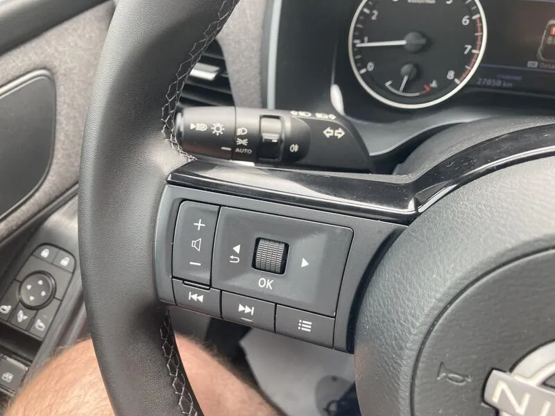 Nissan Qashqai DIG-T mHEV 4x2 Acenta - foto 32
