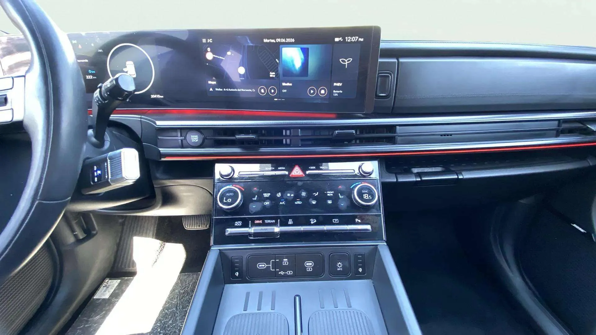 Hyundai Santa Fe PHEV 1.6 T-GDi 4x4 Calligraphy - foto 11