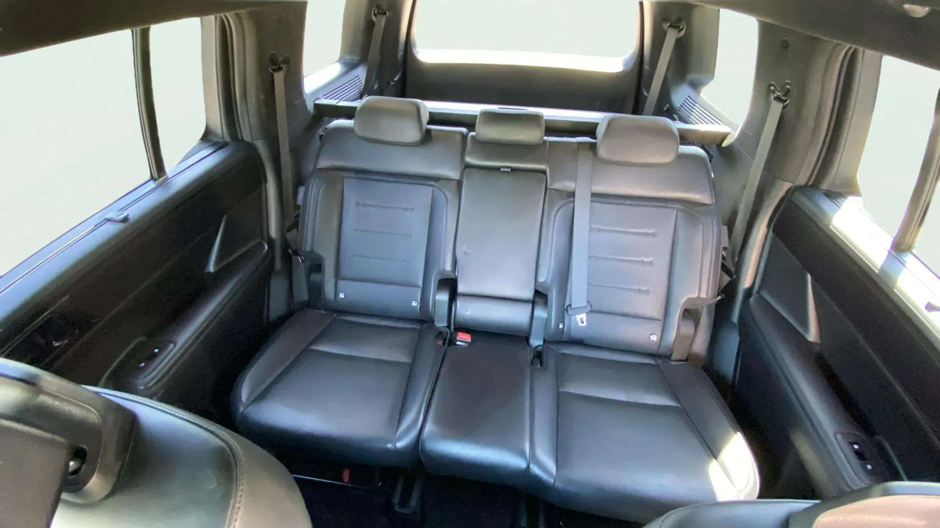 Hyundai Santa Fe PHEV 1.6 T-GDi 4x4 Calligraphy - foto 17