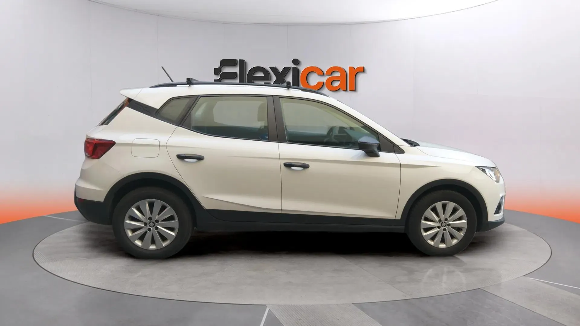 SEAT Arona 1.0 TGI Style - foto 3