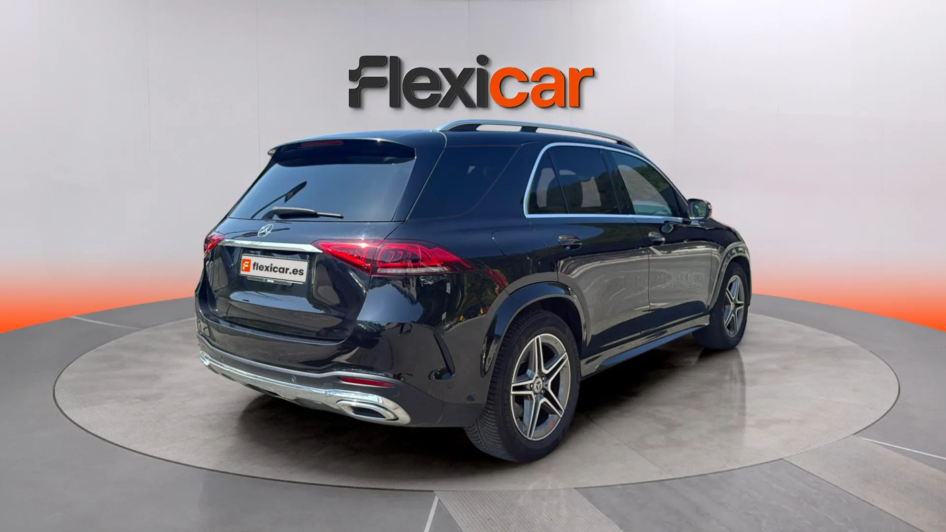 Mercedes-Benz GLE 300 d 4MATIC - foto 7