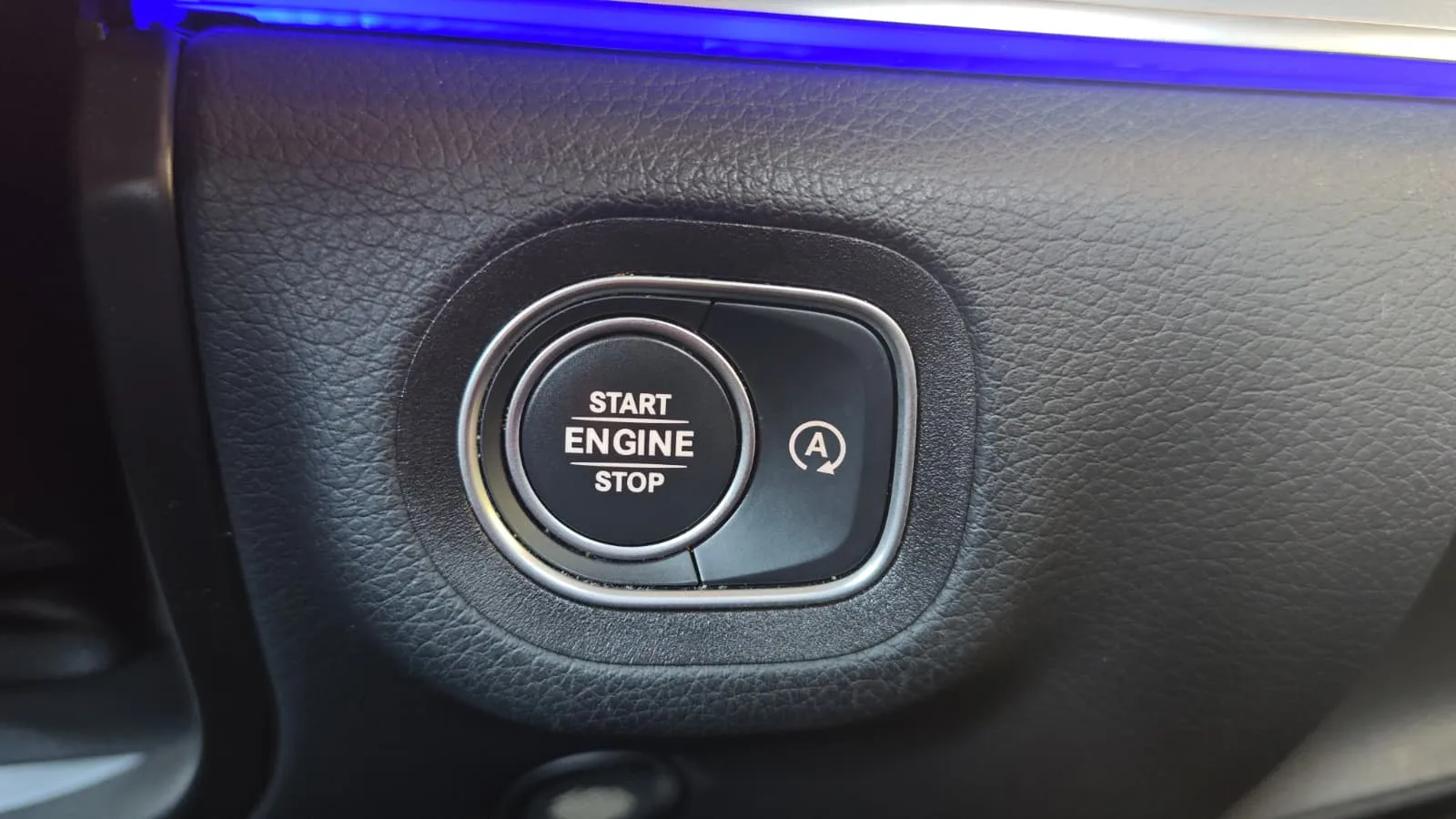 Mercedes-Benz GLE 300 d 4MATIC - foto 24