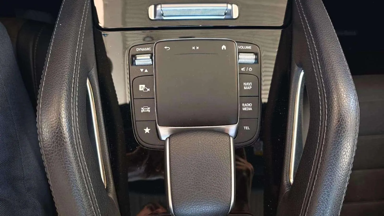 Mercedes-Benz GLE 300 d 4MATIC - foto 22