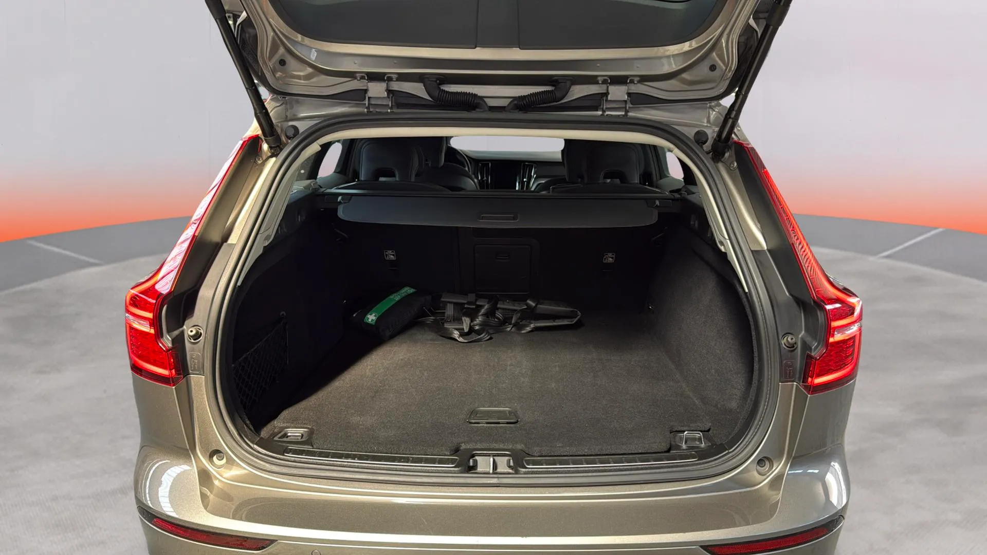 Volvo V60 2.0 B4 (D) Momentum Pro - foto 9