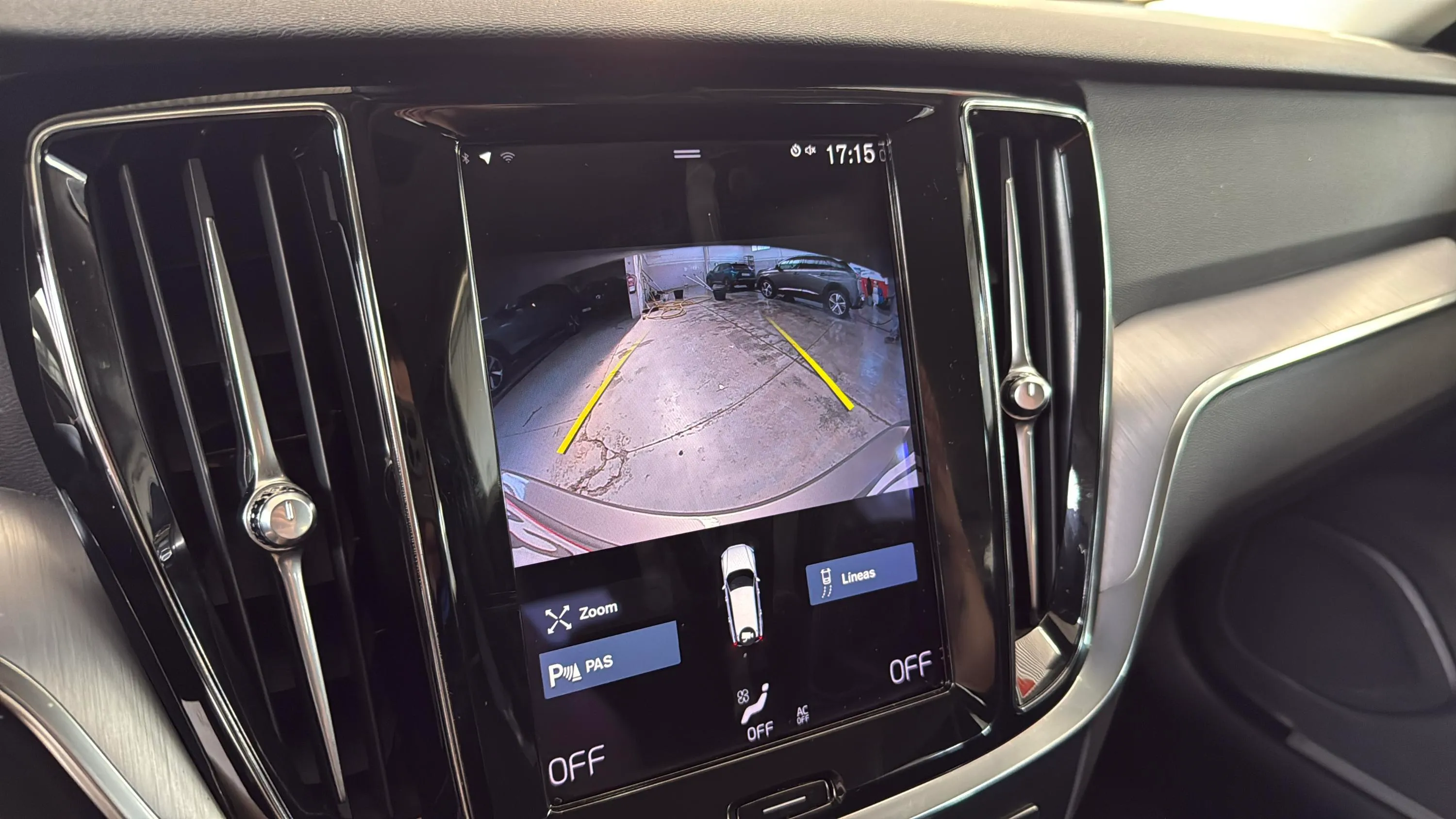 Volvo V60 2.0 B4 (D) Momentum Pro - foto 13