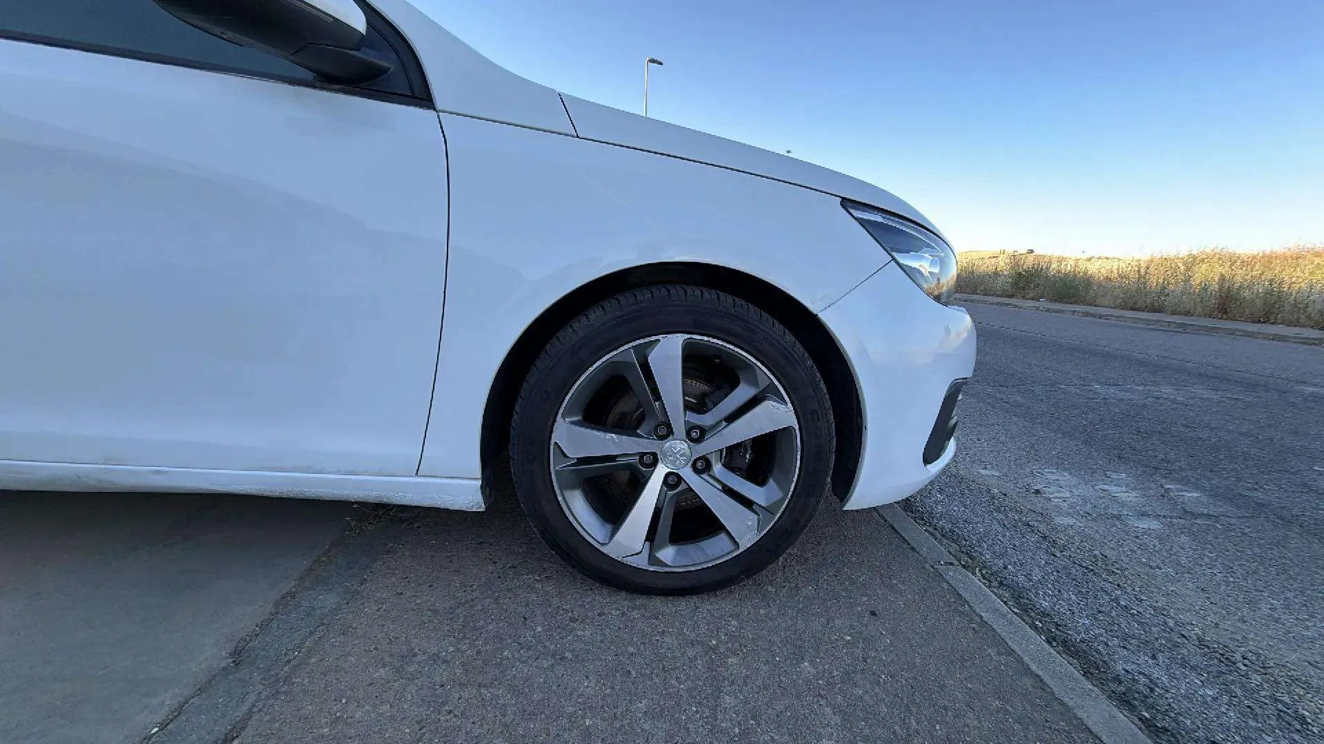 Peugeot 308 SW Access 1.6 BlueHDi - foto 17