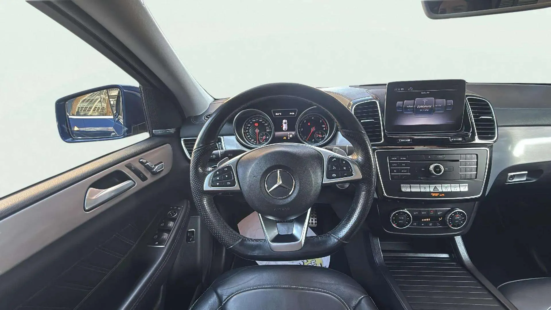 Mercedes-Benz GLE 350 d 4MATIC - foto 12