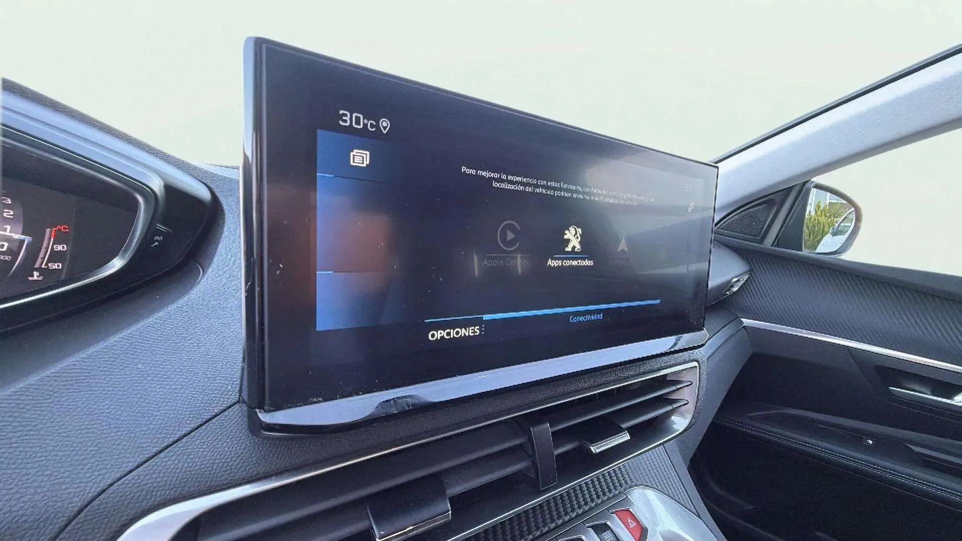 Peugeot 3008 1.5 BlueHDi Allure EAT8 - foto 24
