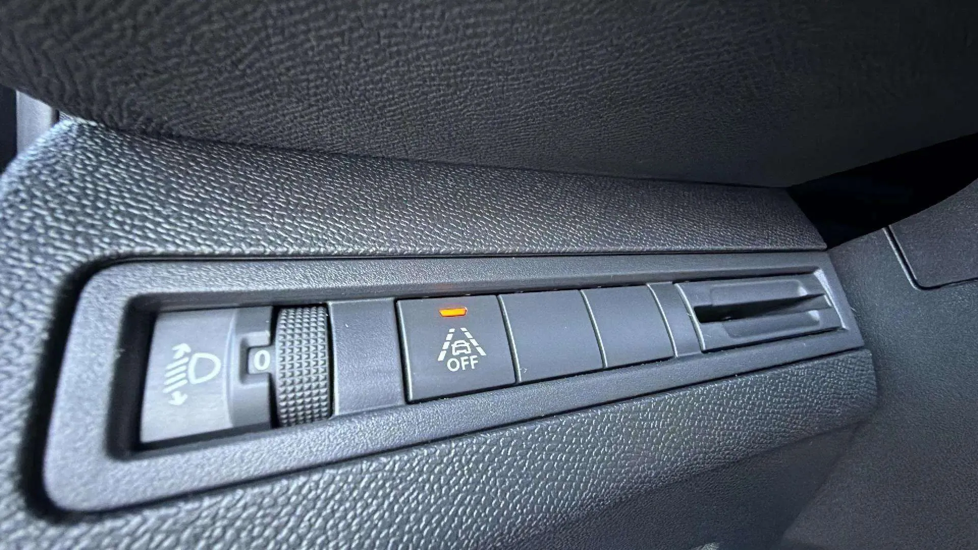 Peugeot 3008 1.5 BlueHDi Allure EAT8 - foto 18