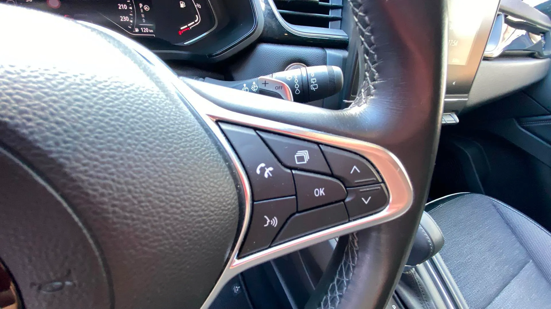 Mitsubishi ASX 130T MHEV Motion - foto 12