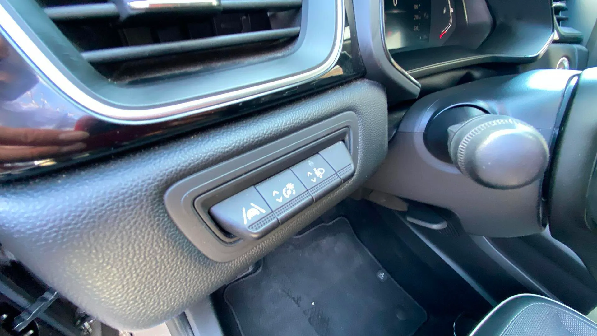 Mitsubishi ASX 130T MHEV Motion - foto 19