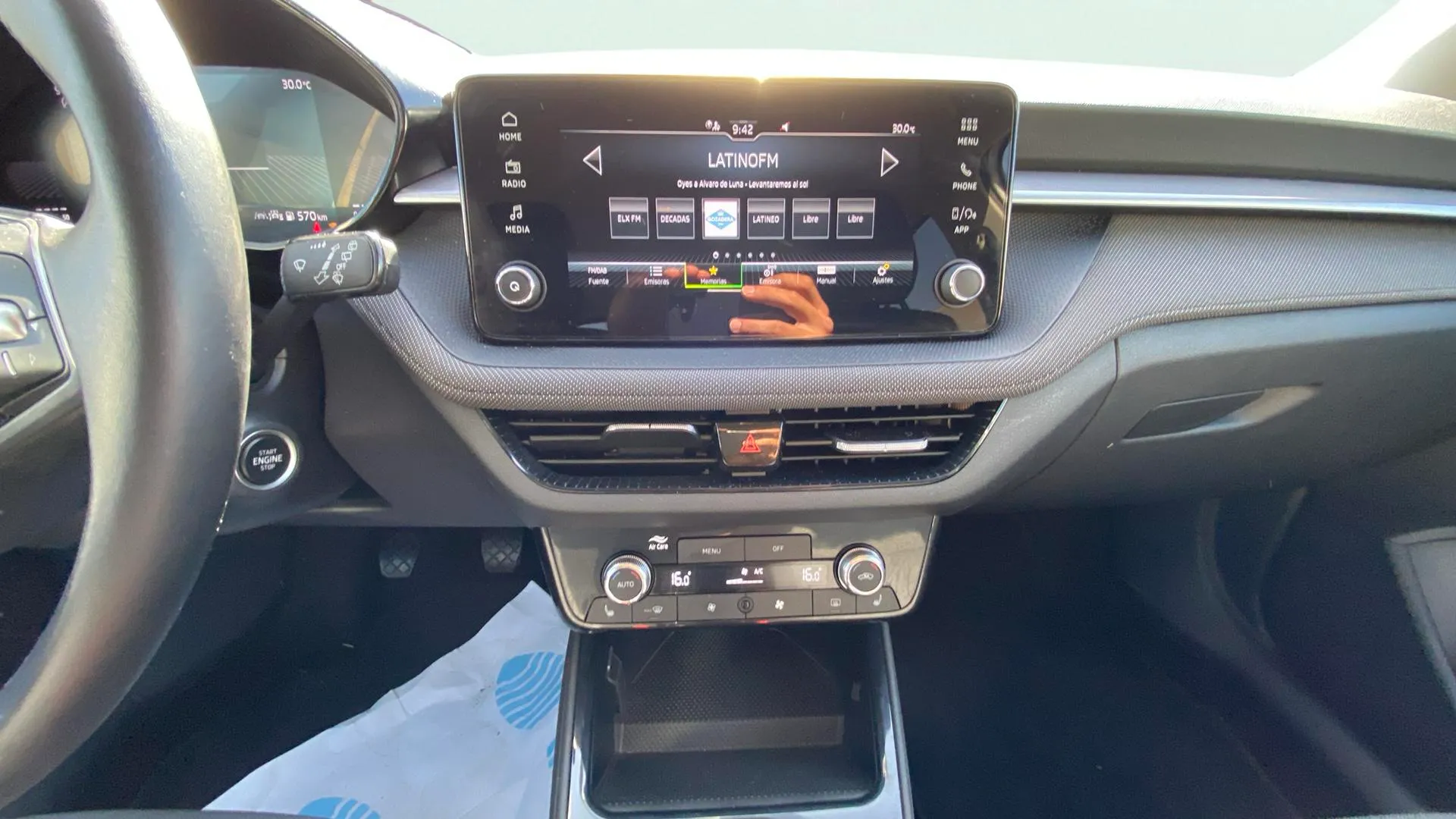 Škoda Fabia 1.0 TSI Selection - foto 10