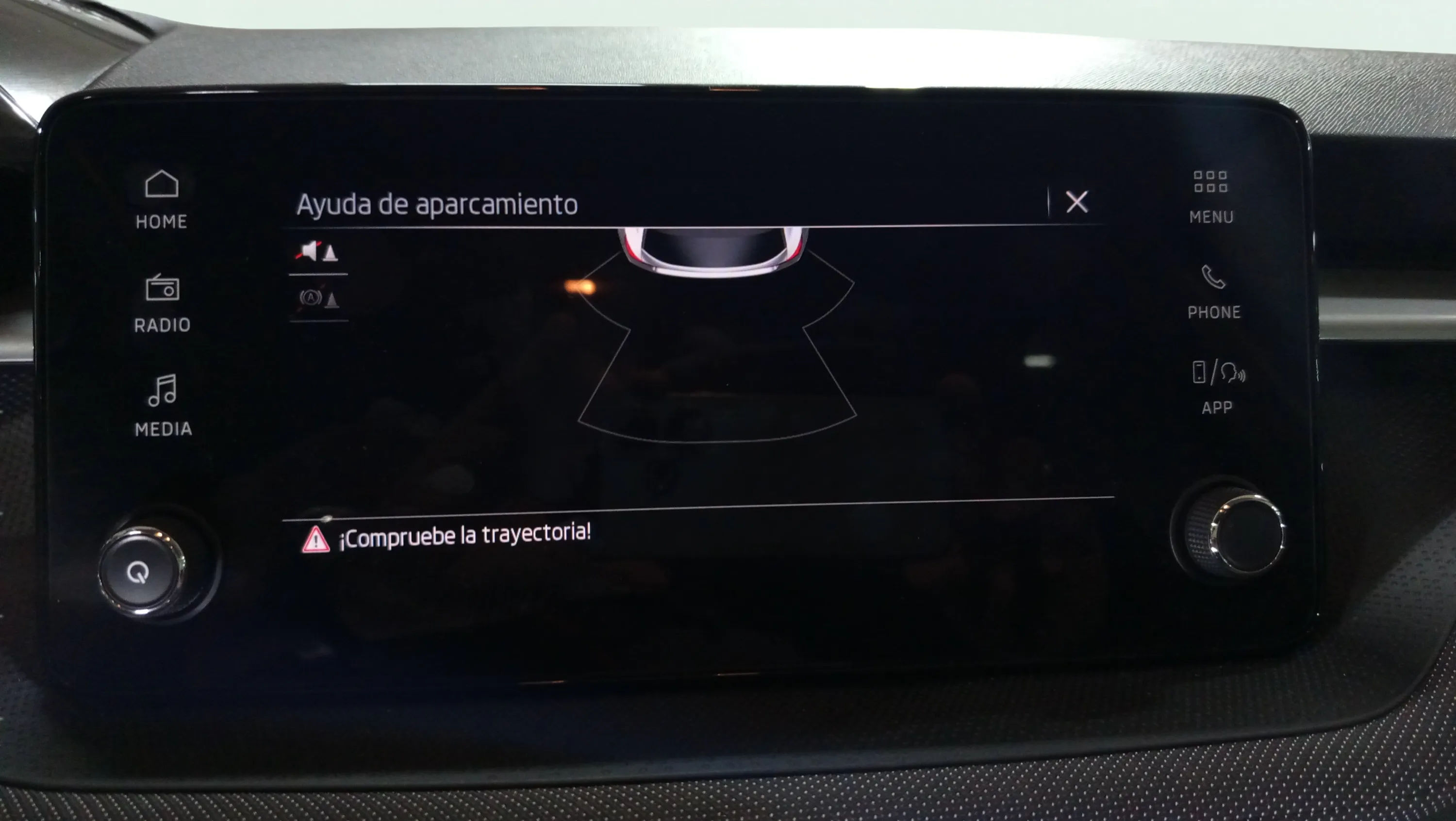 Škoda Fabia 1.0 TSI Selection - foto 14
