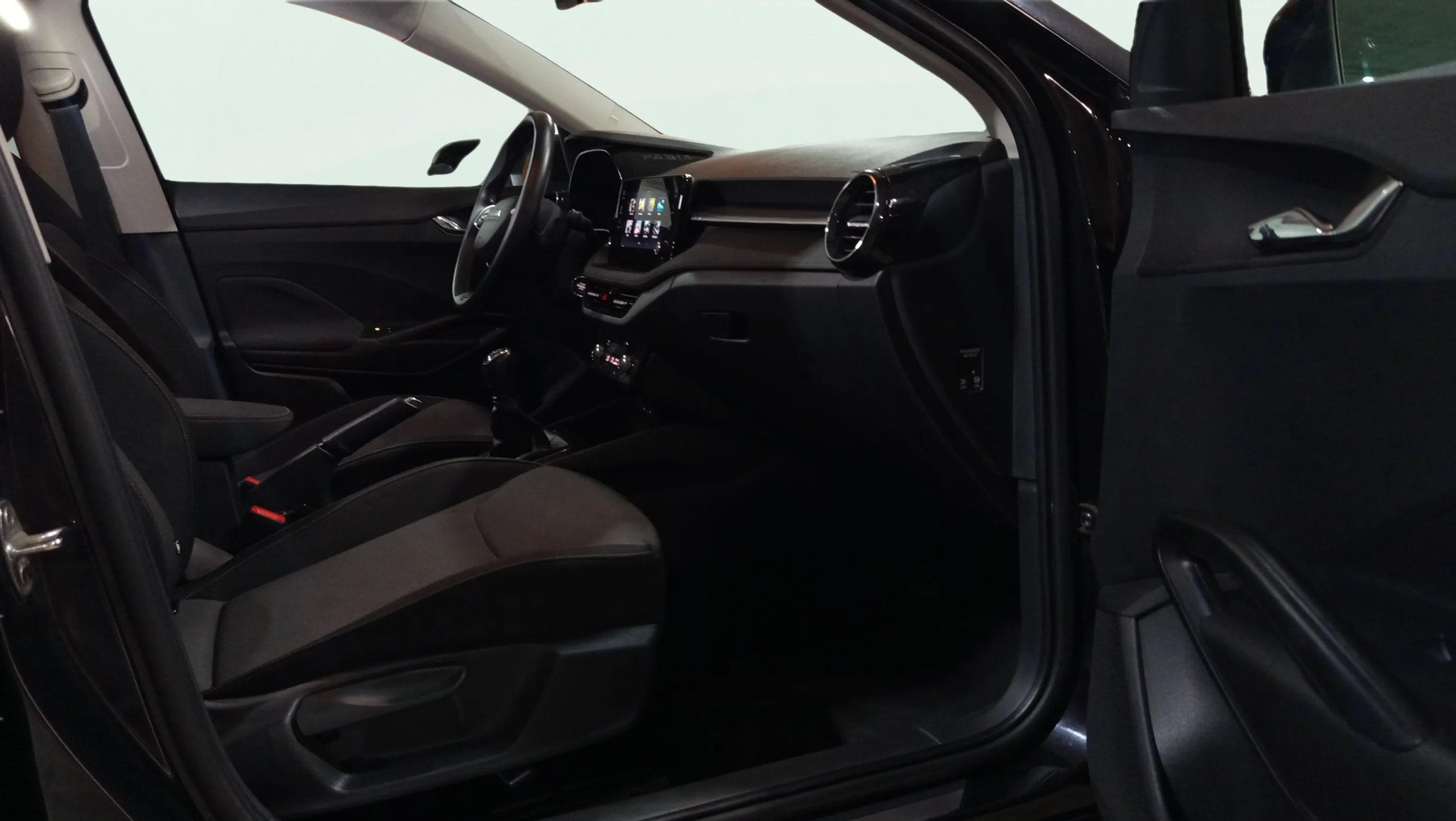 Škoda Fabia 1.0 TSI Selection - foto 15