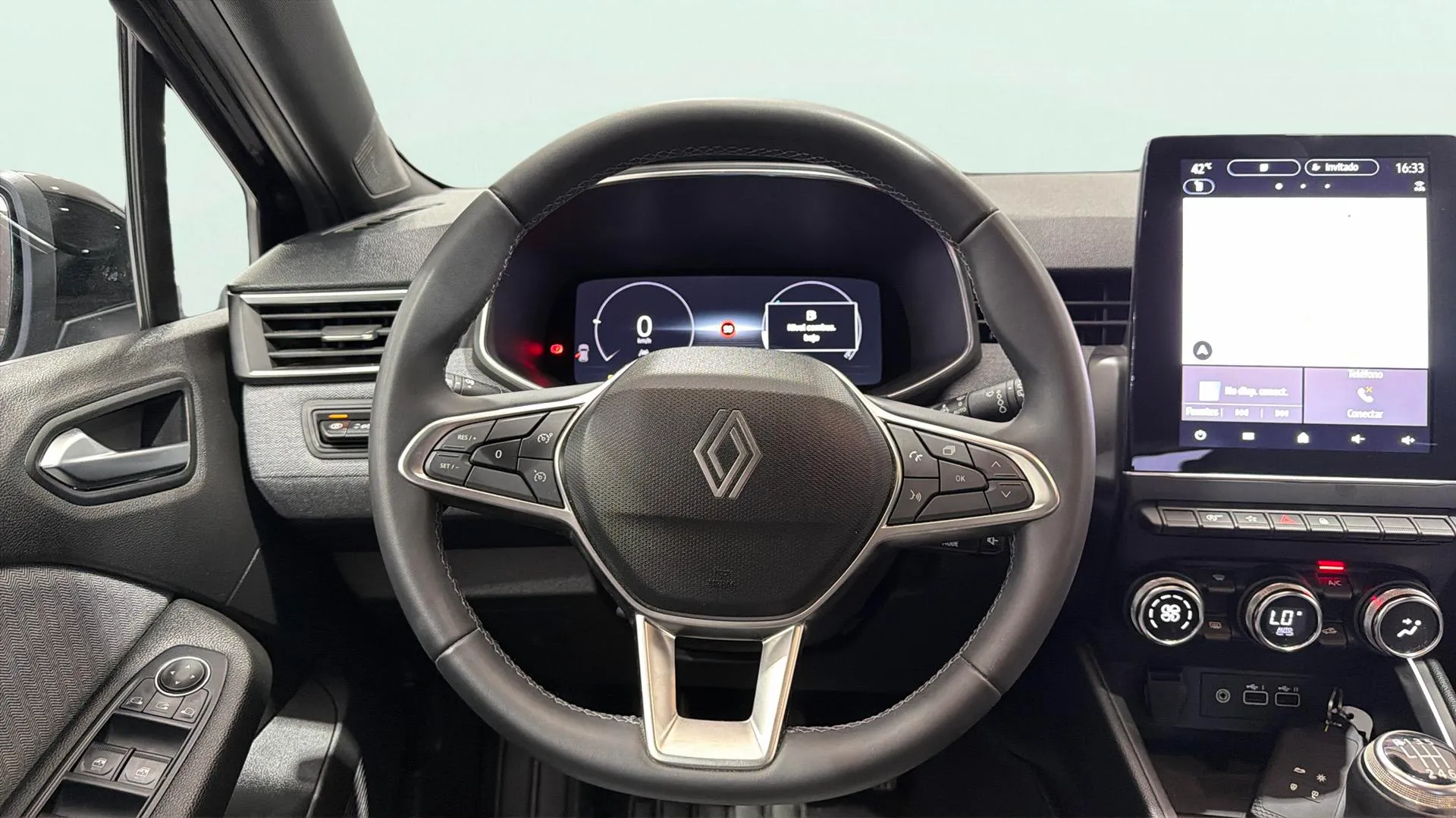 Renault Clio Techno TCe 90 - foto 8