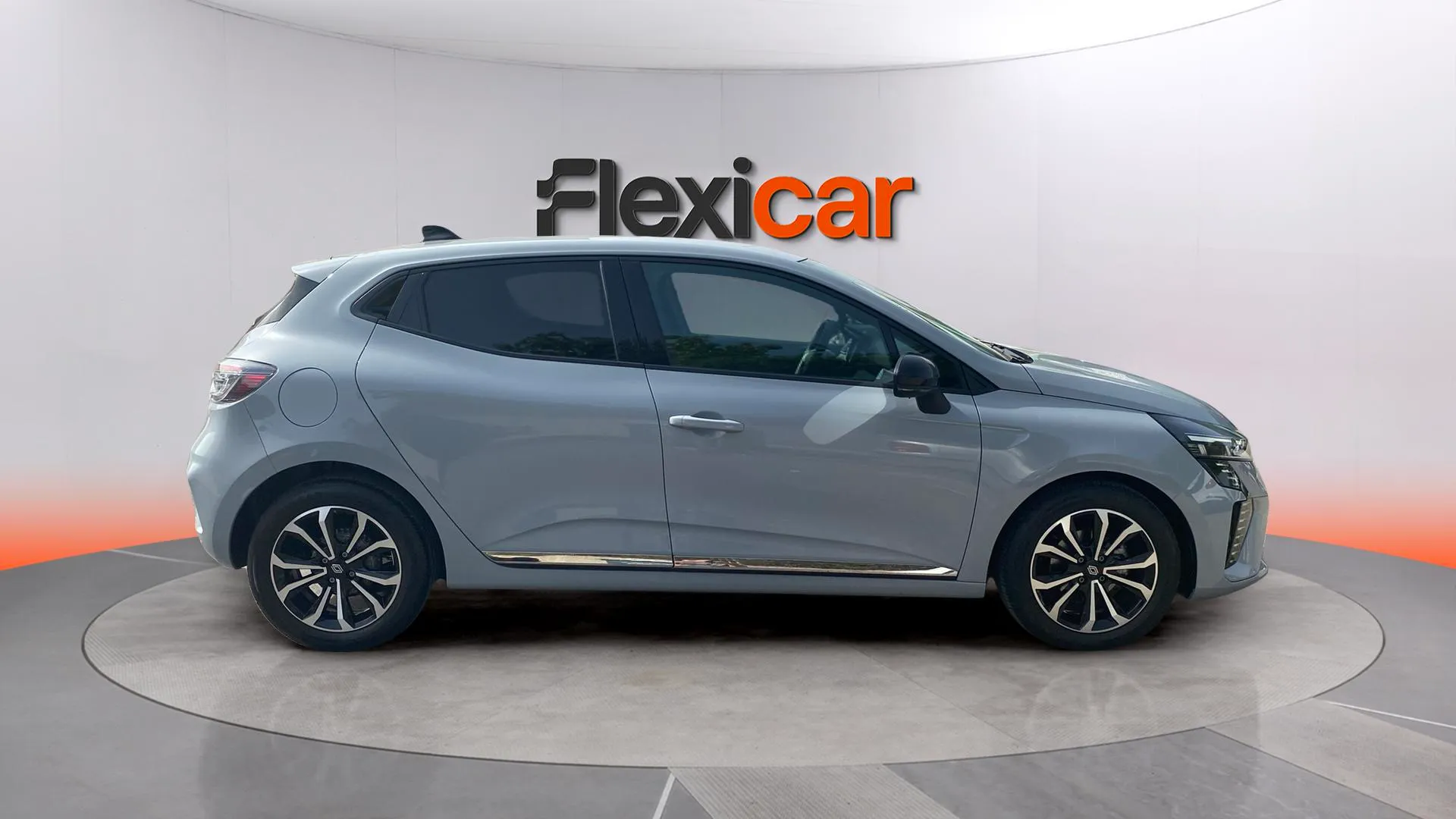 Renault Clio Techno TCe 90 - foto 7