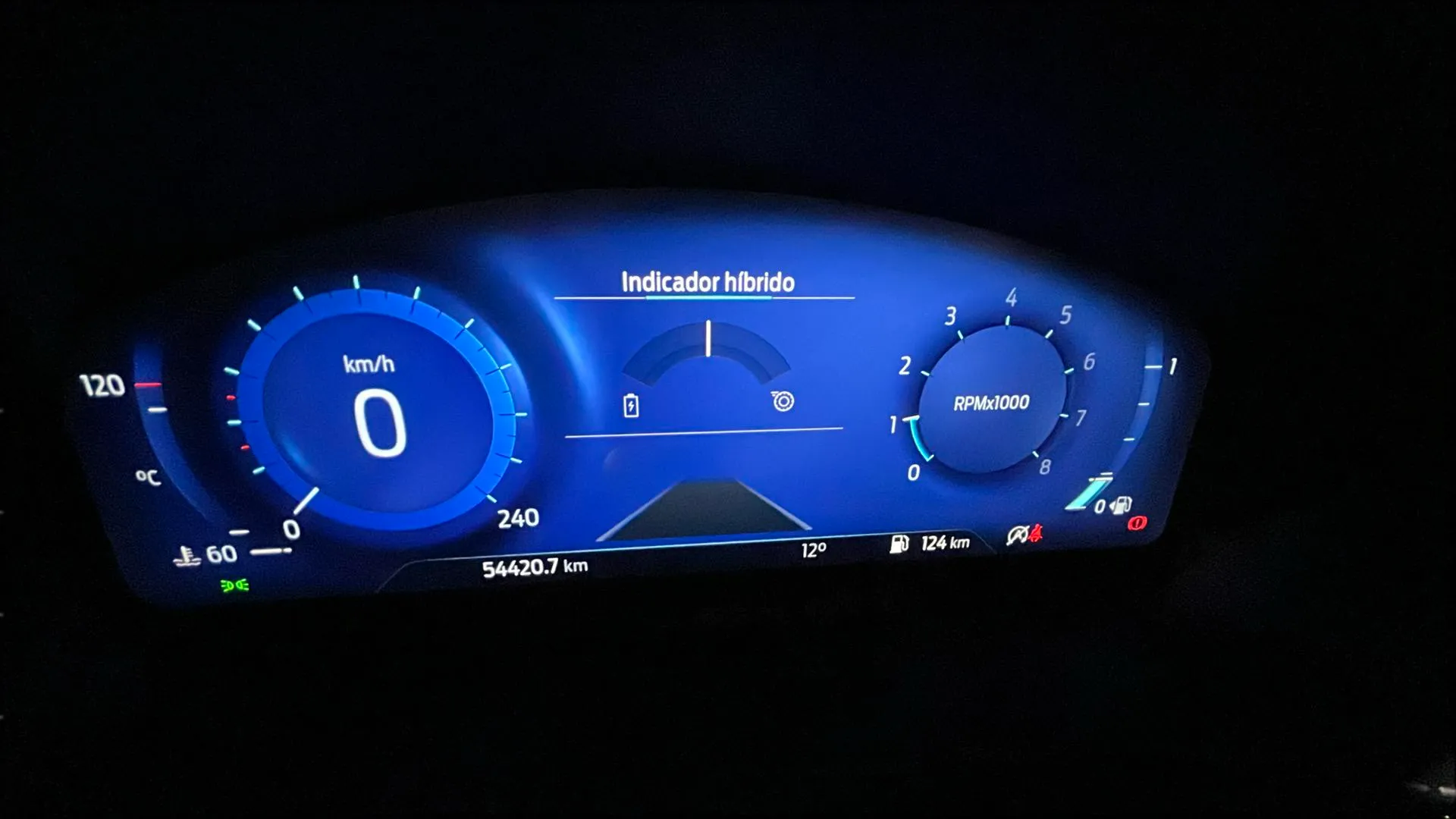 Ford Focus 1.0 EcoBoost Active X SB - foto 18