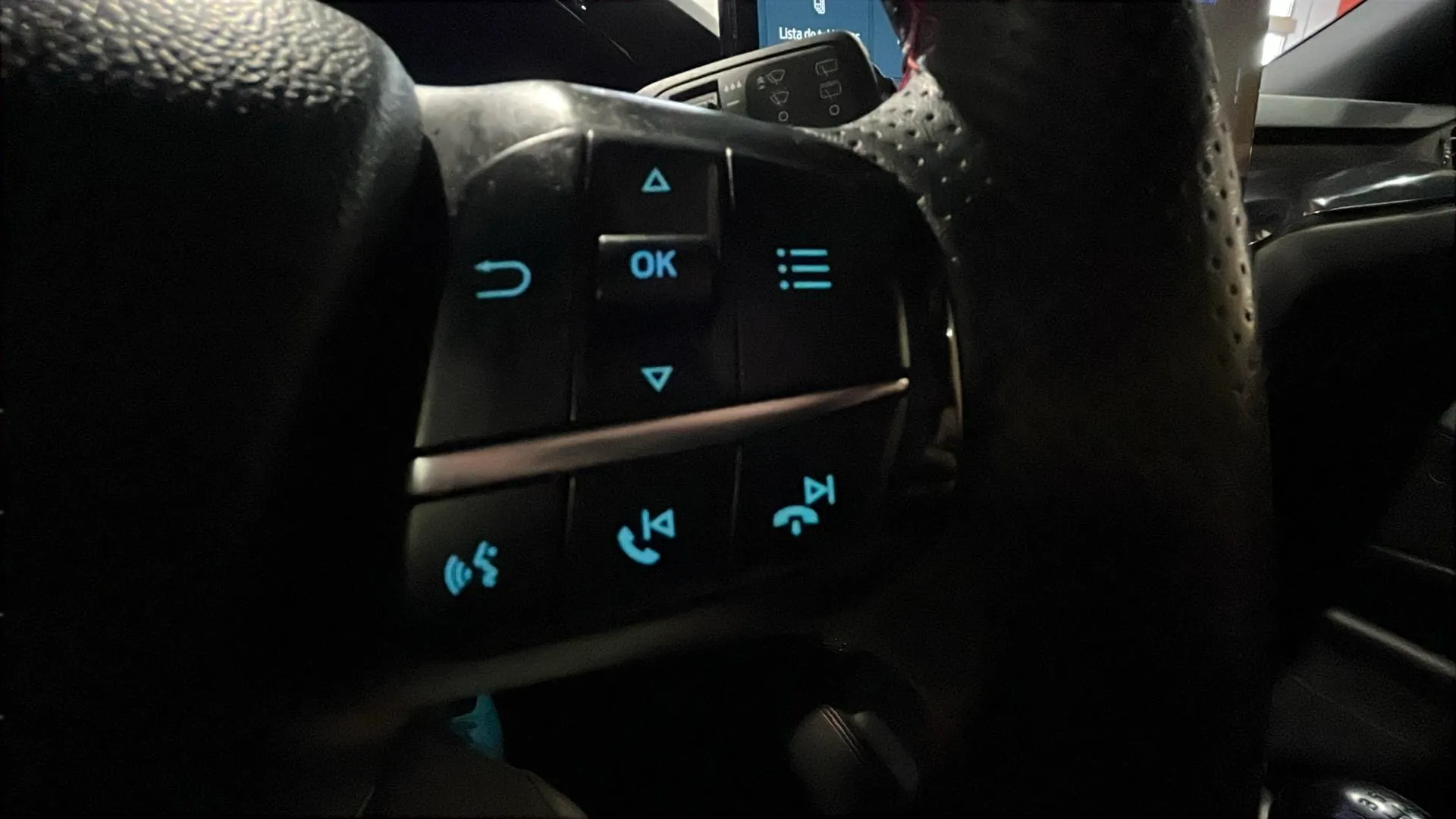 Ford Focus 1.0 EcoBoost Active X SB - foto 15