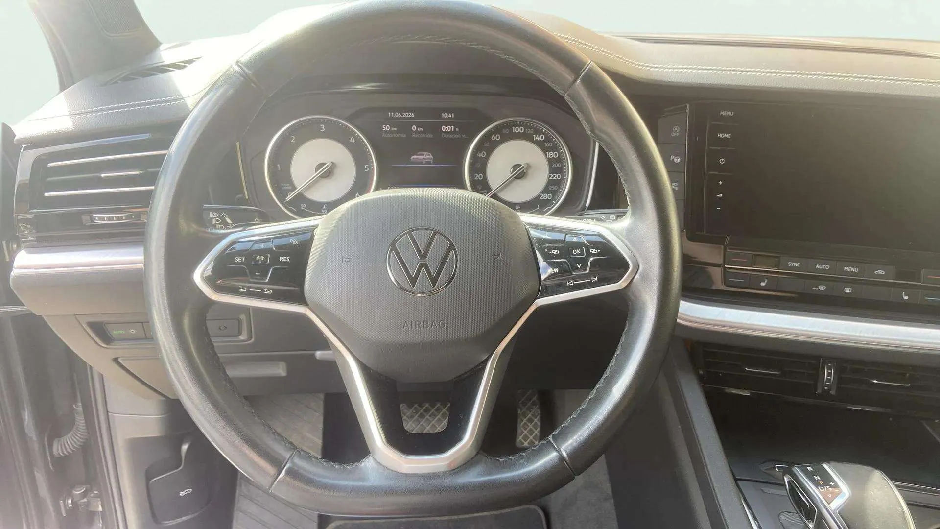 Volkswagen Touareg R-Line 3.0 V6 TDI Tip 4M - foto 12