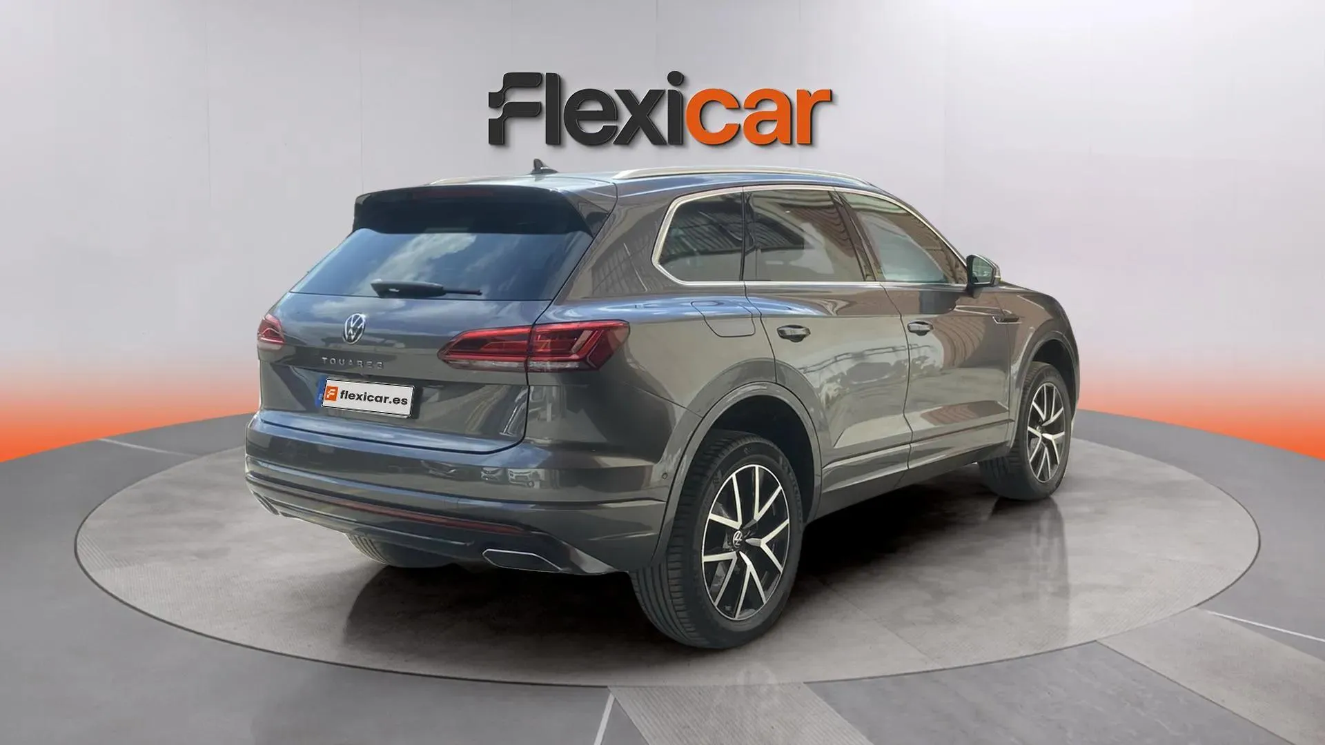 Volkswagen Touareg R-Line 3.0 V6 TDI Tip 4M - foto 5