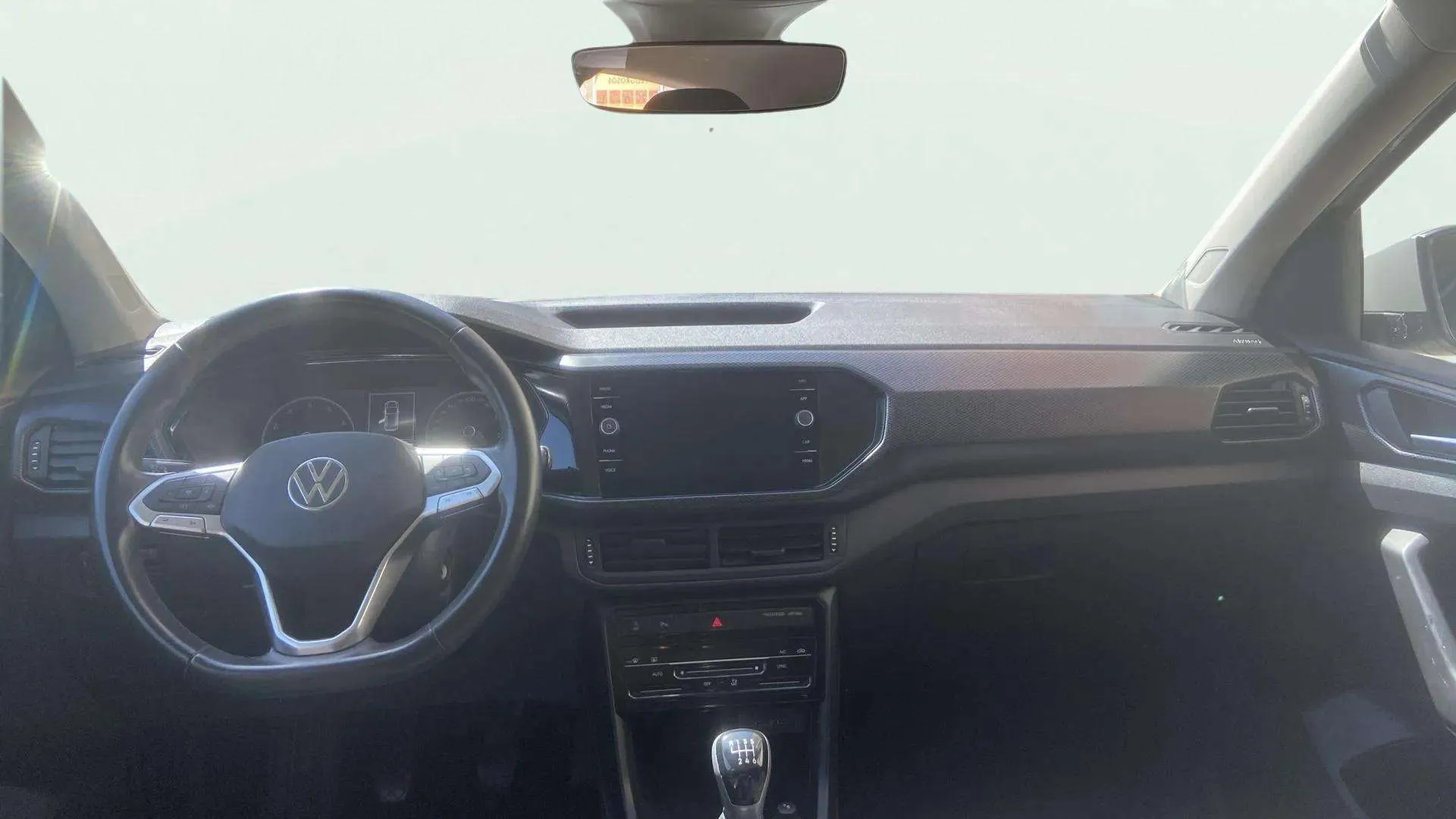 Volkswagen T-Cross Advance 1.0 TSI - foto 20