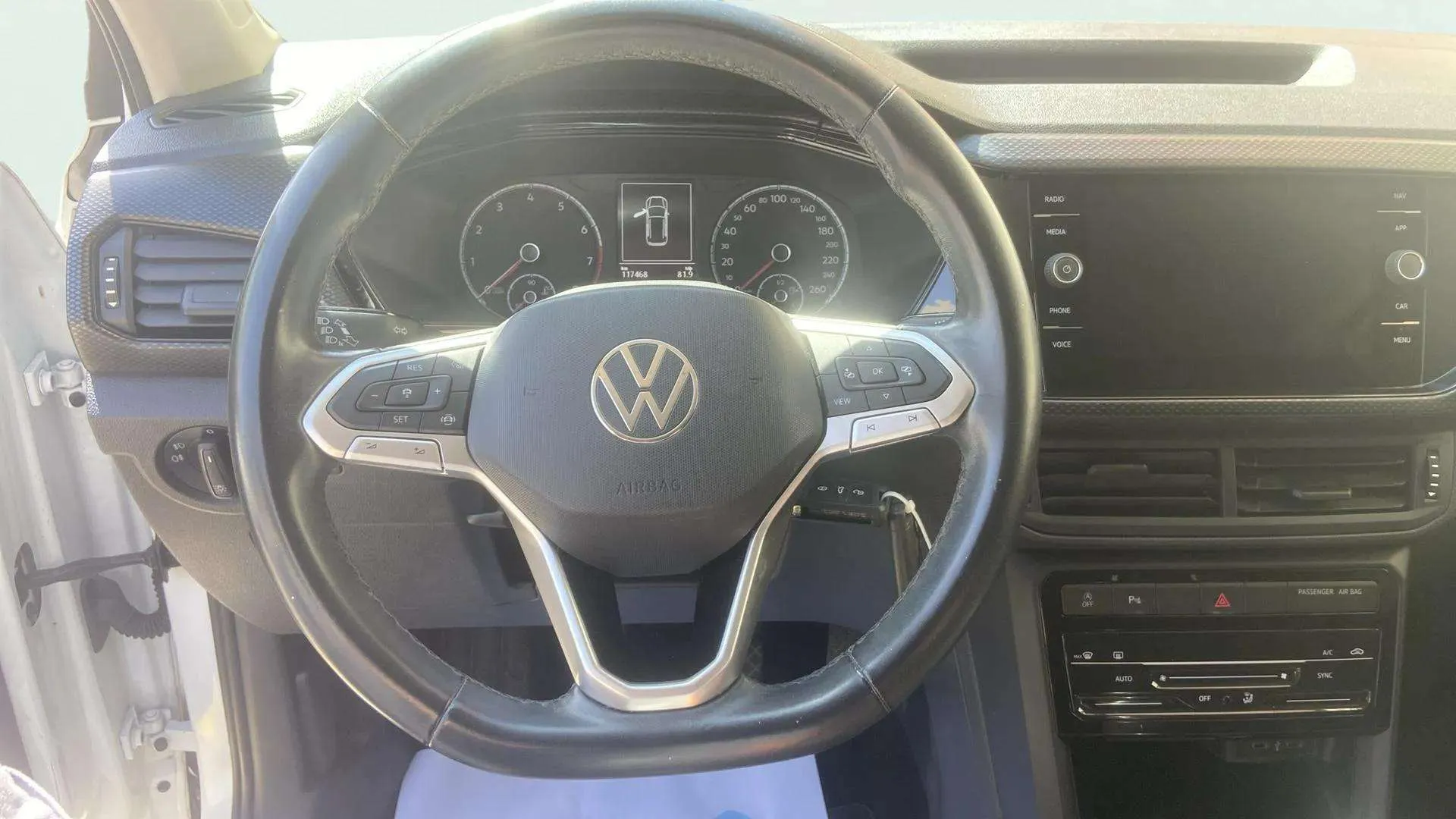 Volkswagen T-Cross Advance 1.0 TSI - foto 12