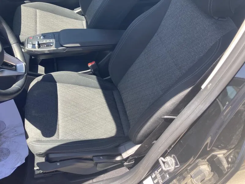 BMW X1 sDrive18d - foto 31