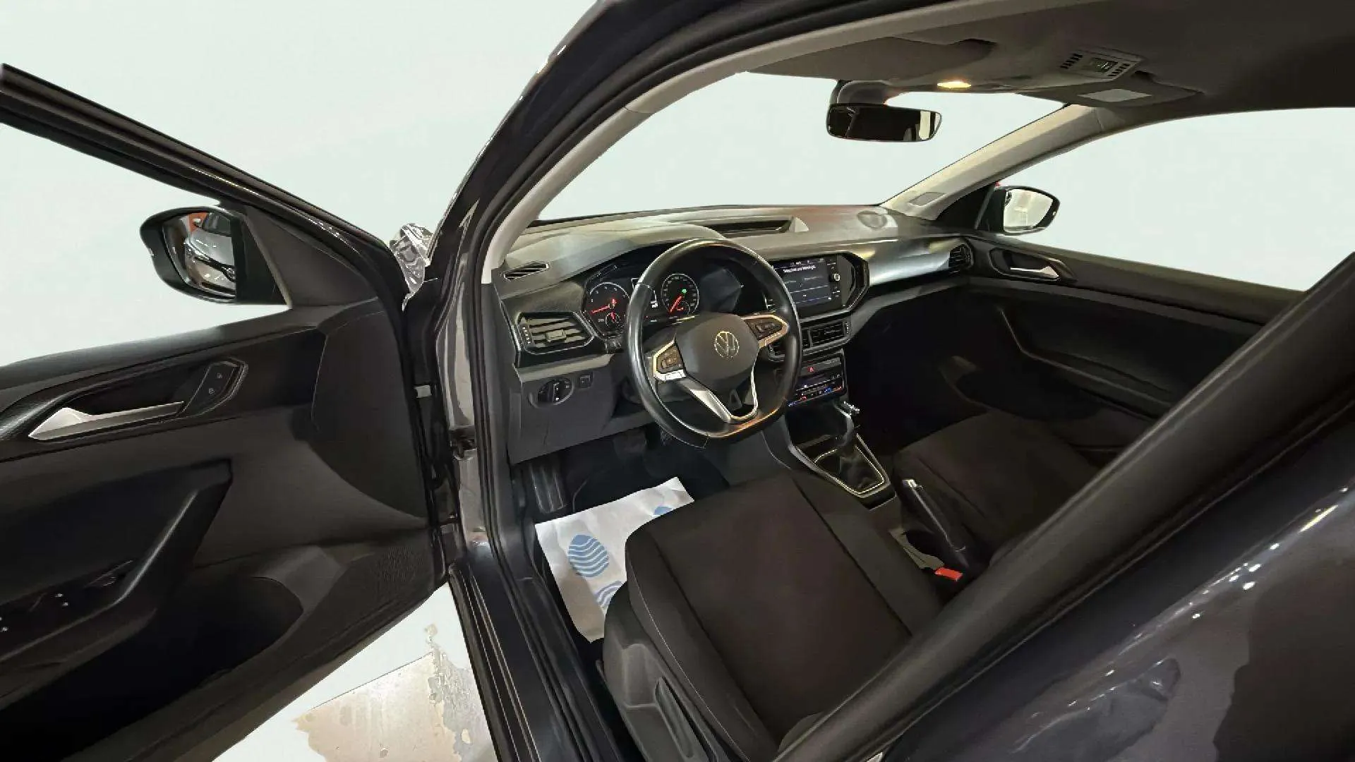 Volkswagen T-Cross Advance 1.0 TSI DSG - foto 12