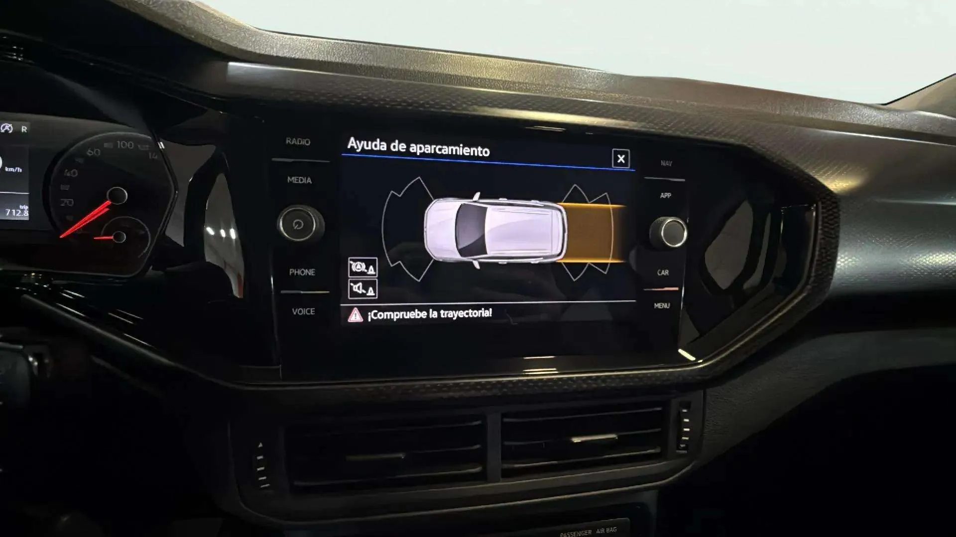 Volkswagen T-Cross Advance 1.0 TSI DSG - foto 17