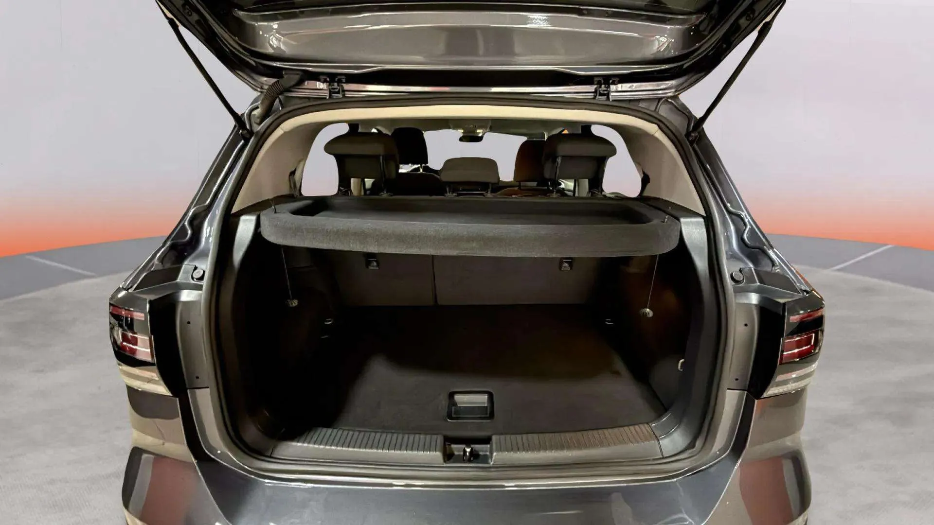 Volkswagen T-Cross Advance 1.0 TSI DSG - foto 15