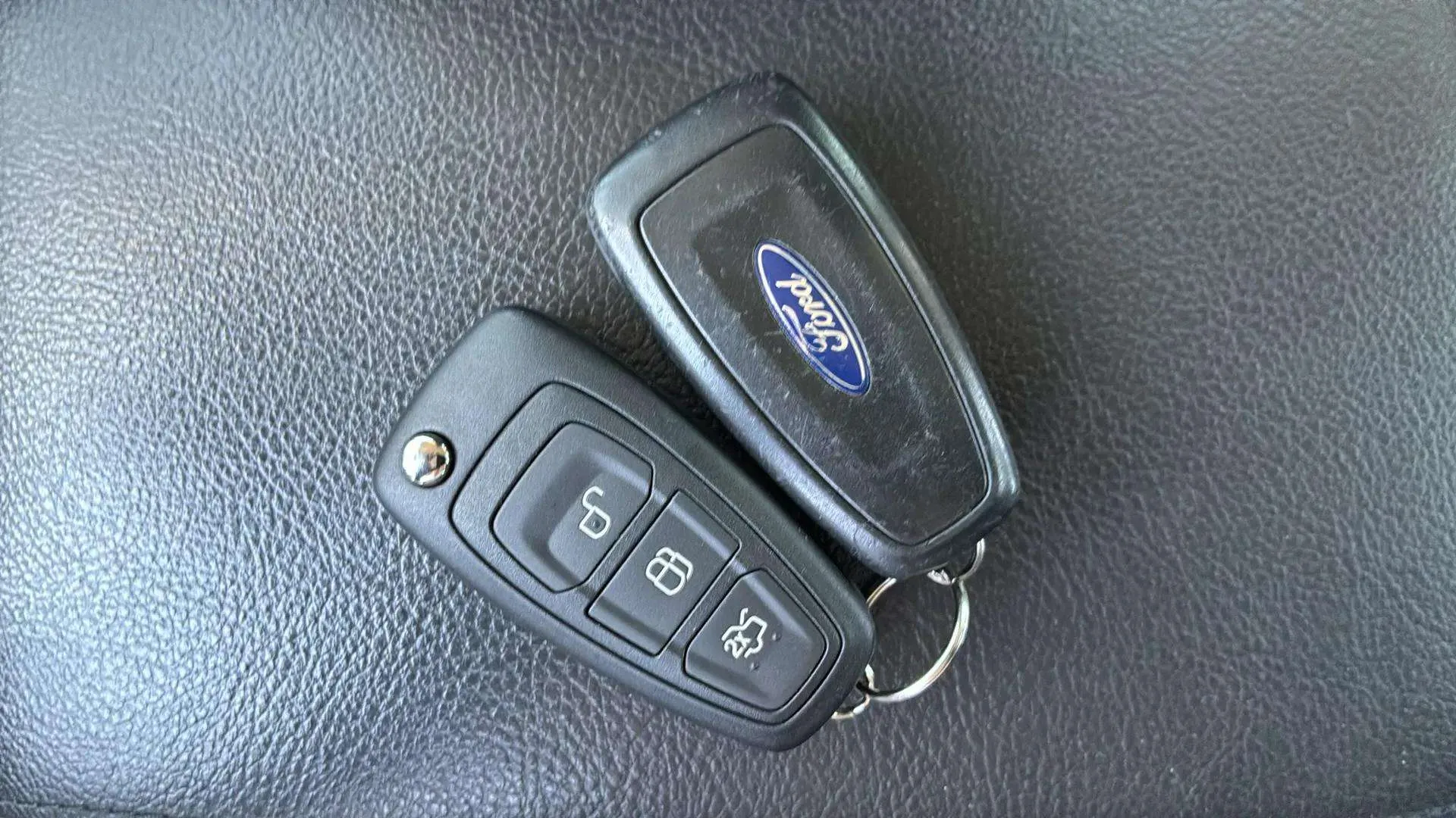 Ford Focus 1.0 EcoBoost Trend+ - foto 31