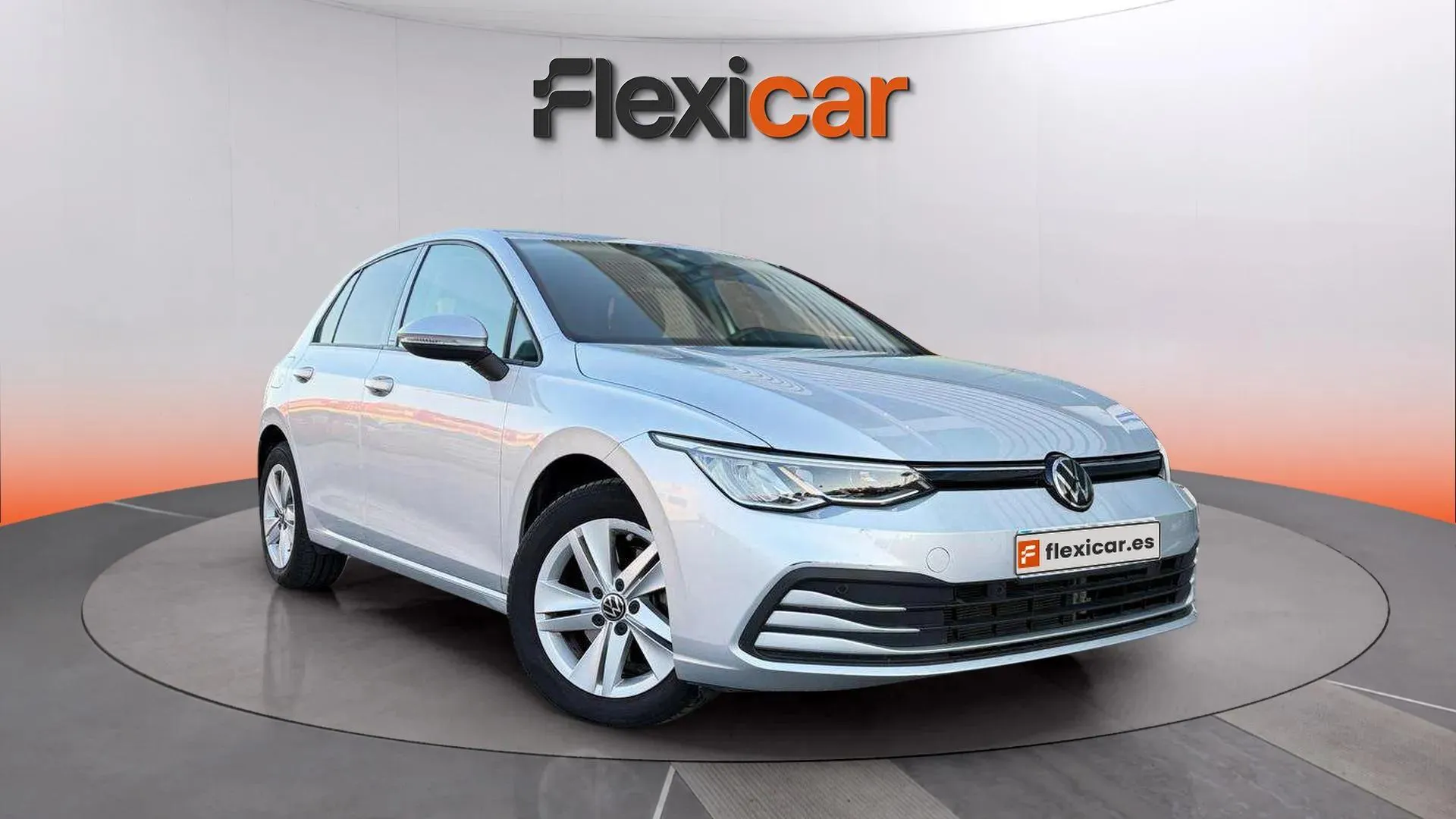 Volkswagen Golf Life 1.5 TSI - foto 1