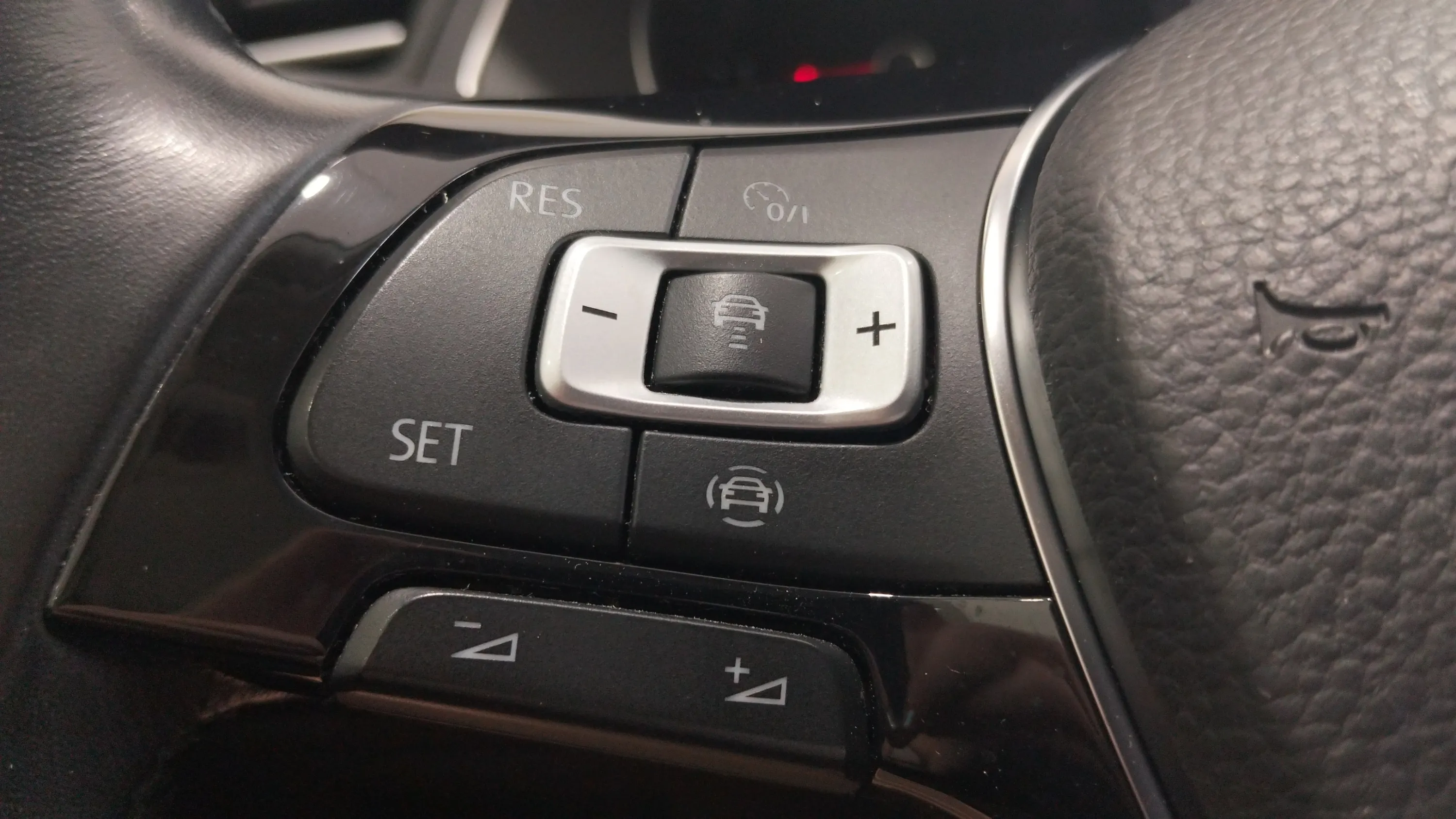 Volkswagen Passat Advance 2.0 TDI DSG Variant - foto 14