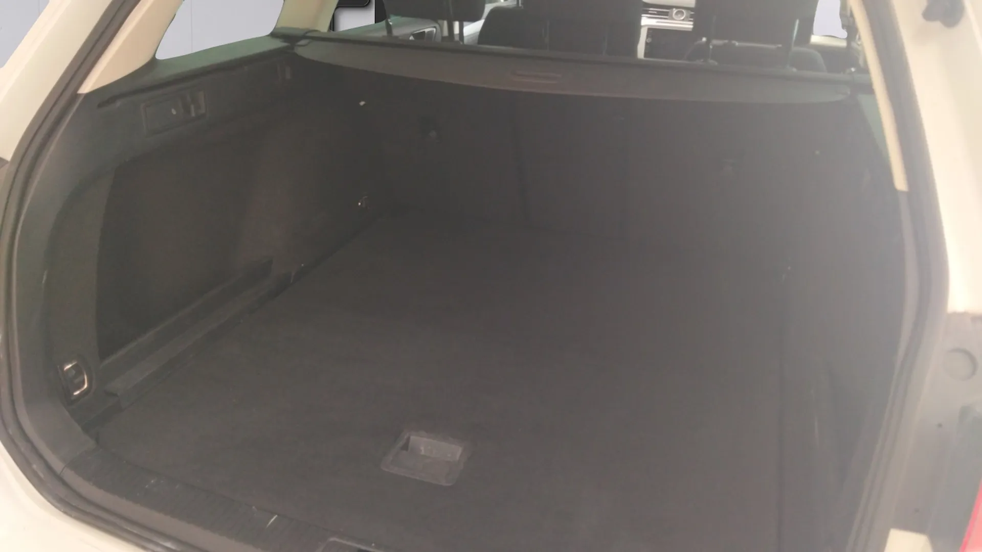 Volkswagen Passat Advance 2.0 TDI DSG Variant - foto 9