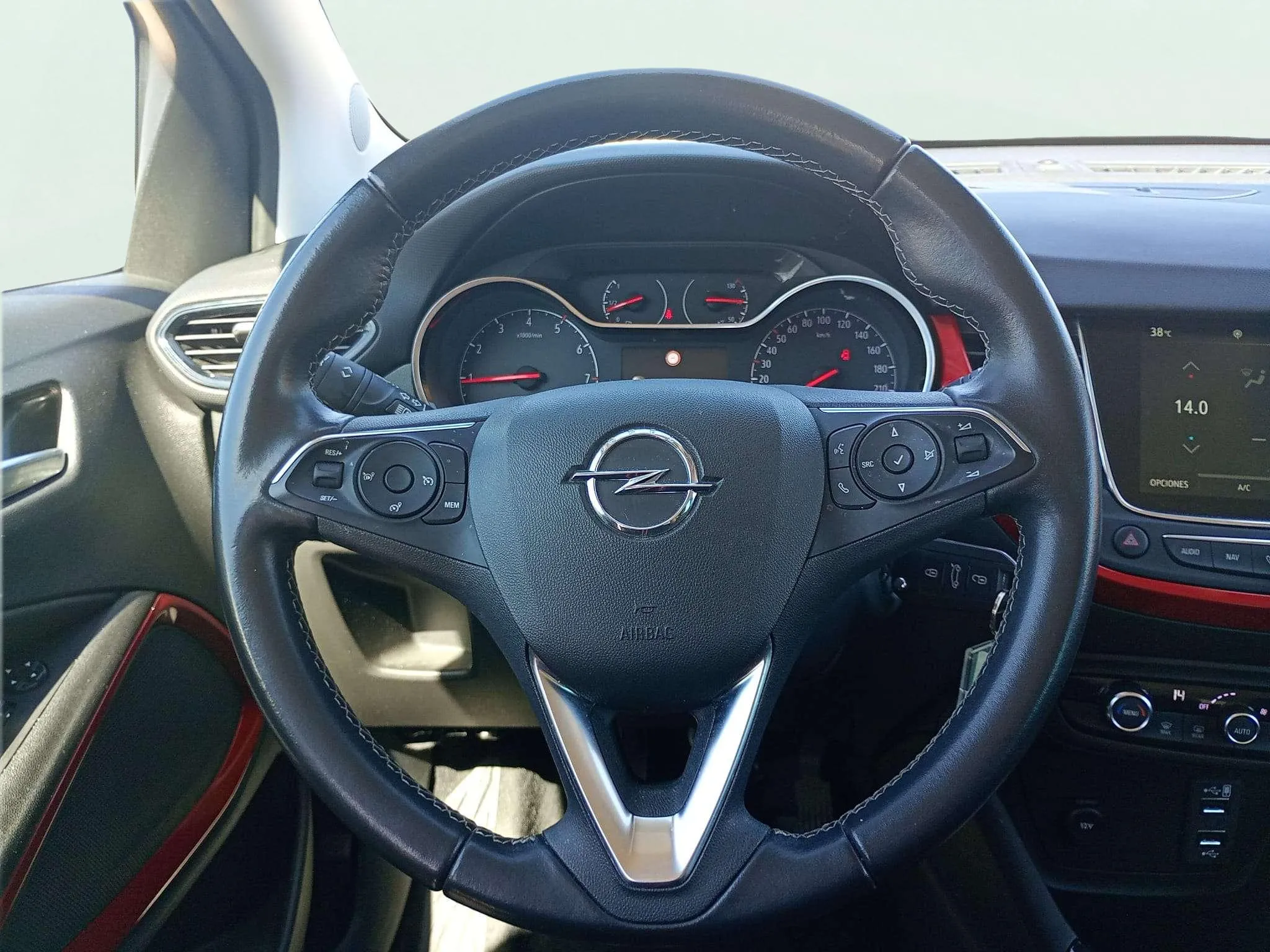 Opel Crossland 1.2 GS - foto 11