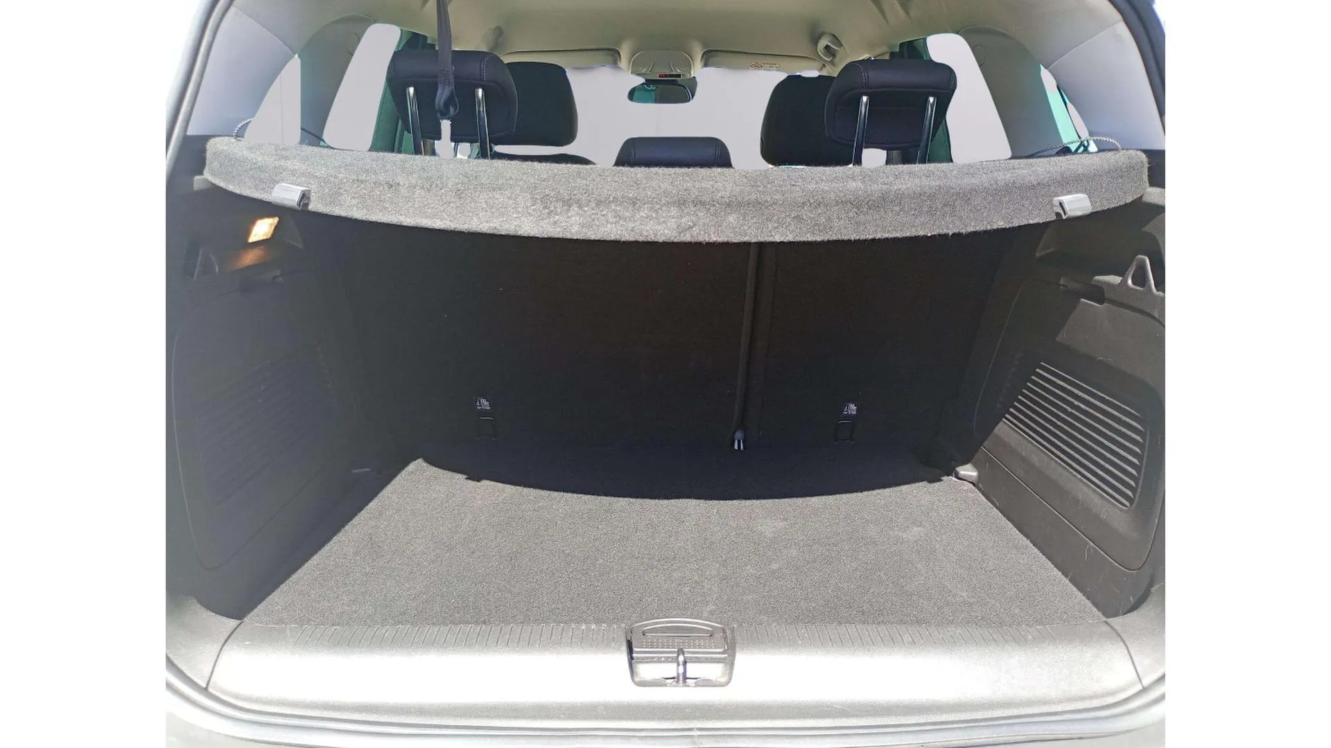 Opel Crossland 1.2 GS - foto 17