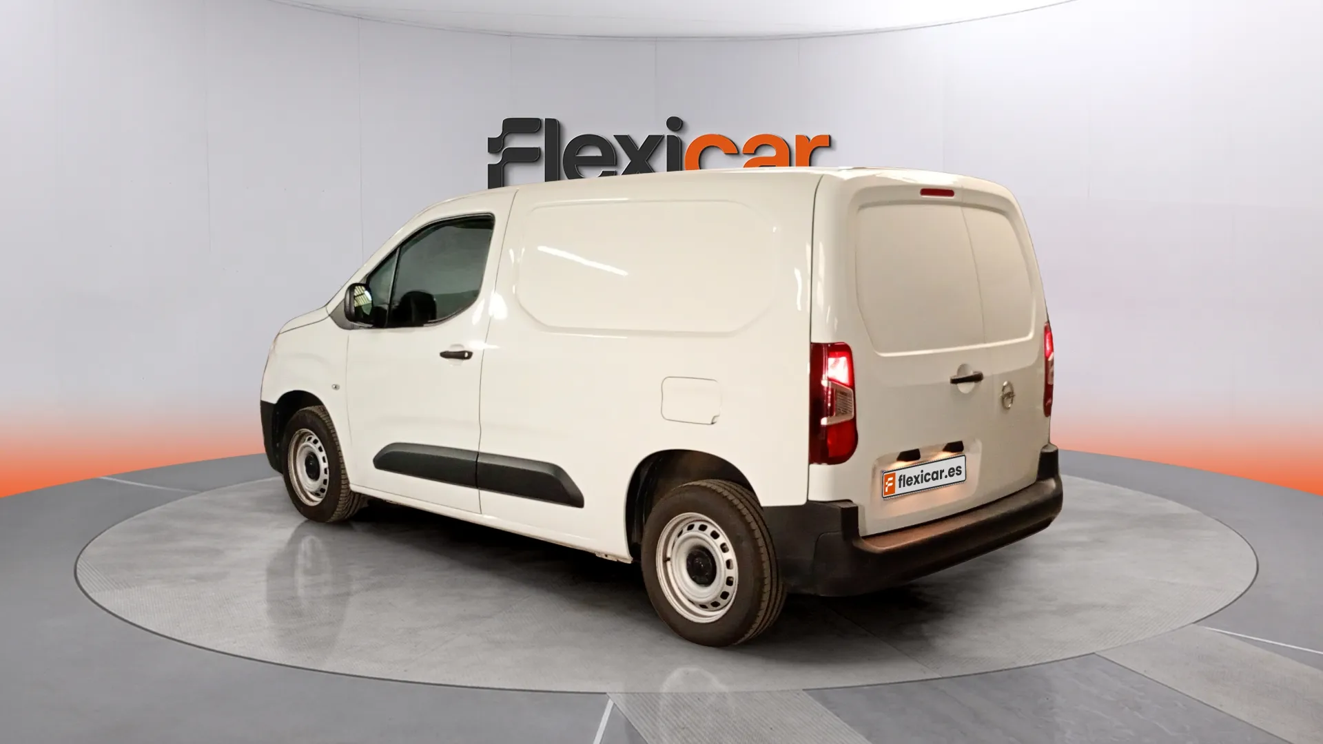 Opel Combo 1.5 TD Edition Plus XL - foto 6