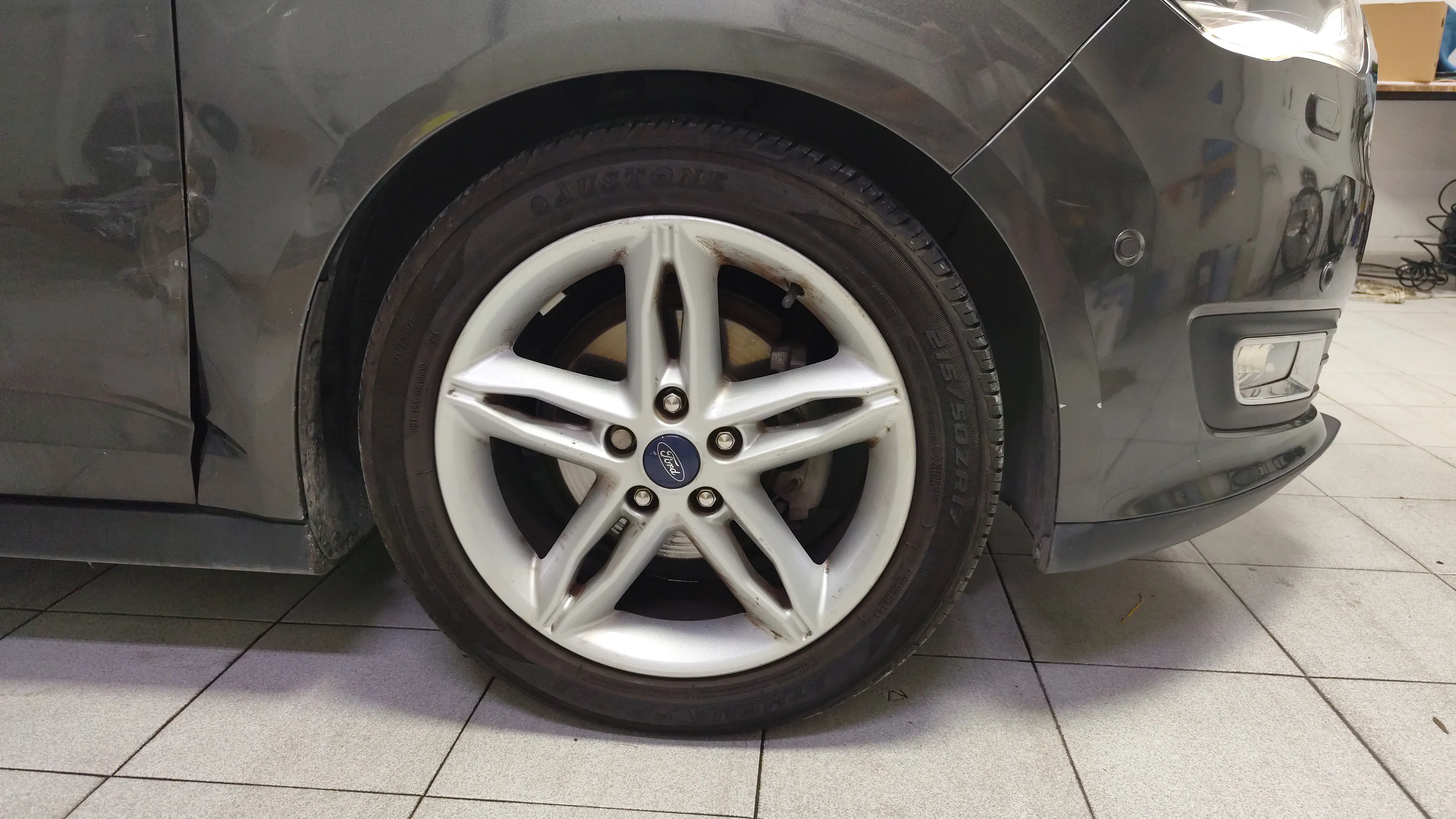 Ford C-Max 1.0 EcoBoost Titanium - foto 26