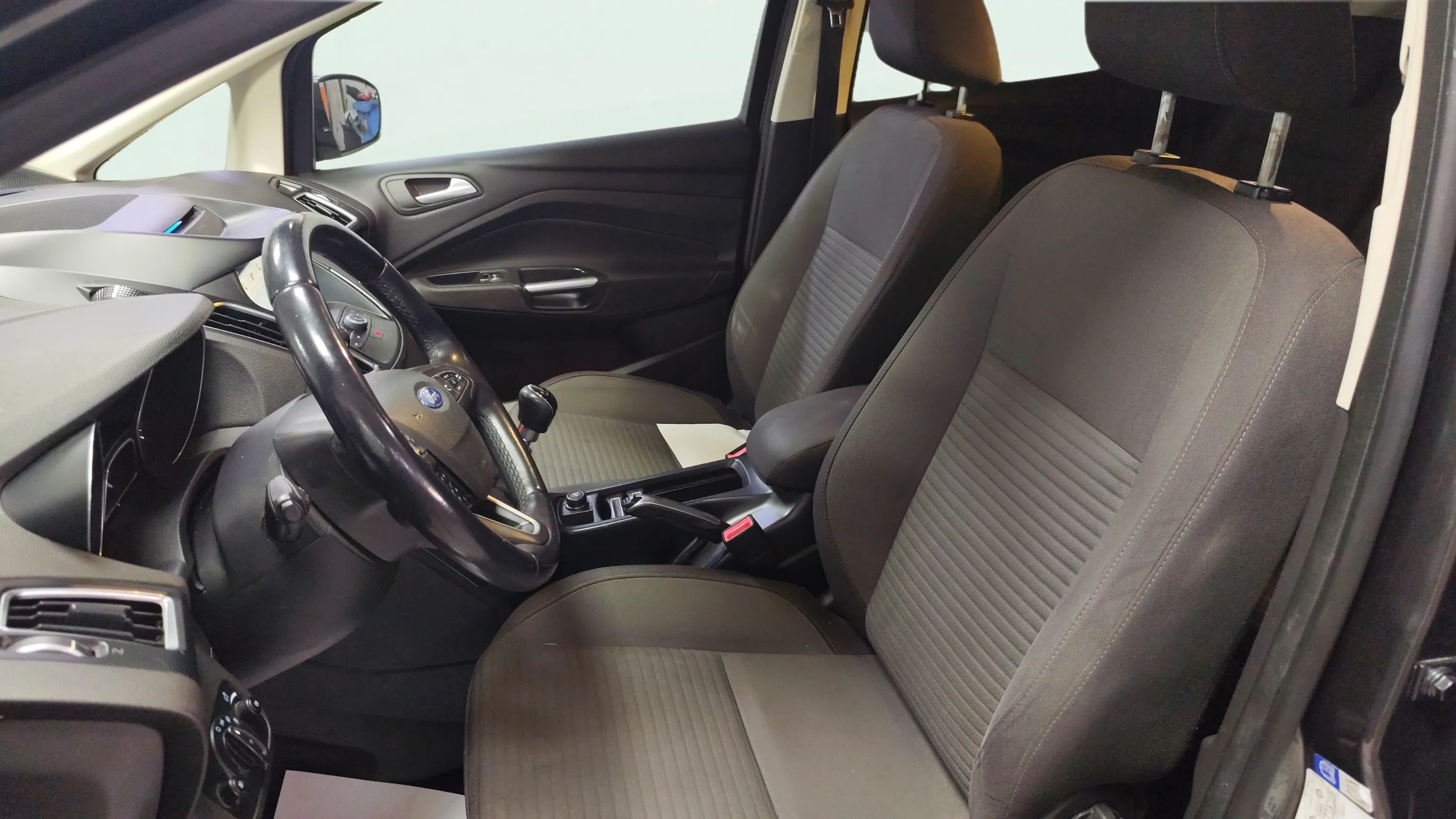 Ford C-Max 1.0 EcoBoost Titanium - foto 22