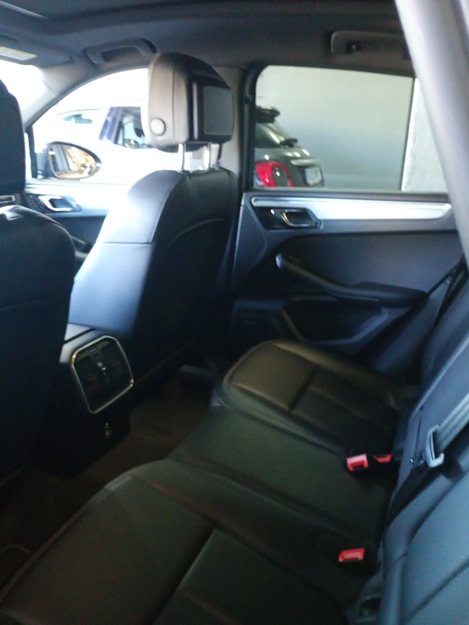 Porsche Macan - foto 9