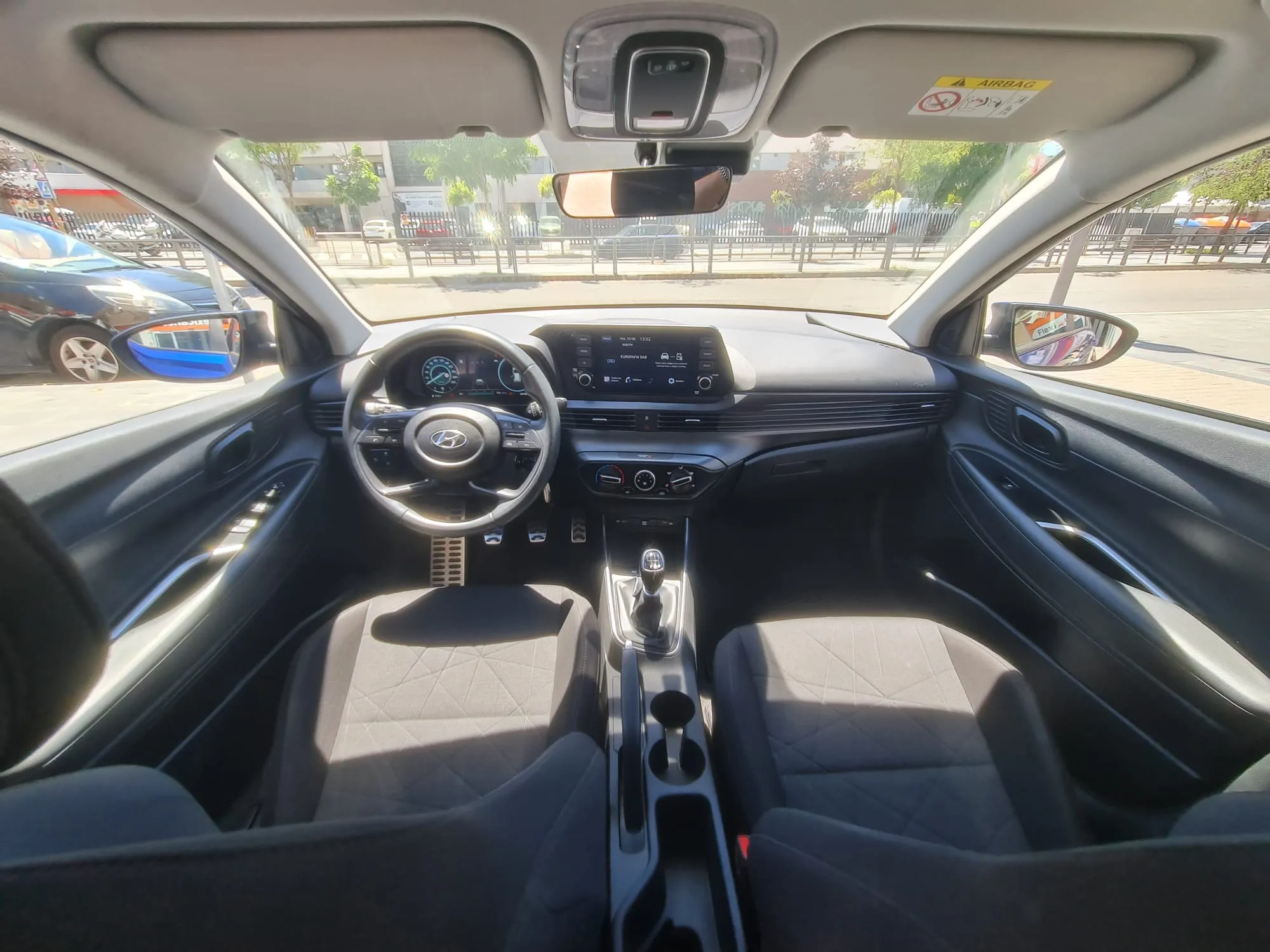 Hyundai Bayon 1.0 T-GDi 48V Essence - foto 9