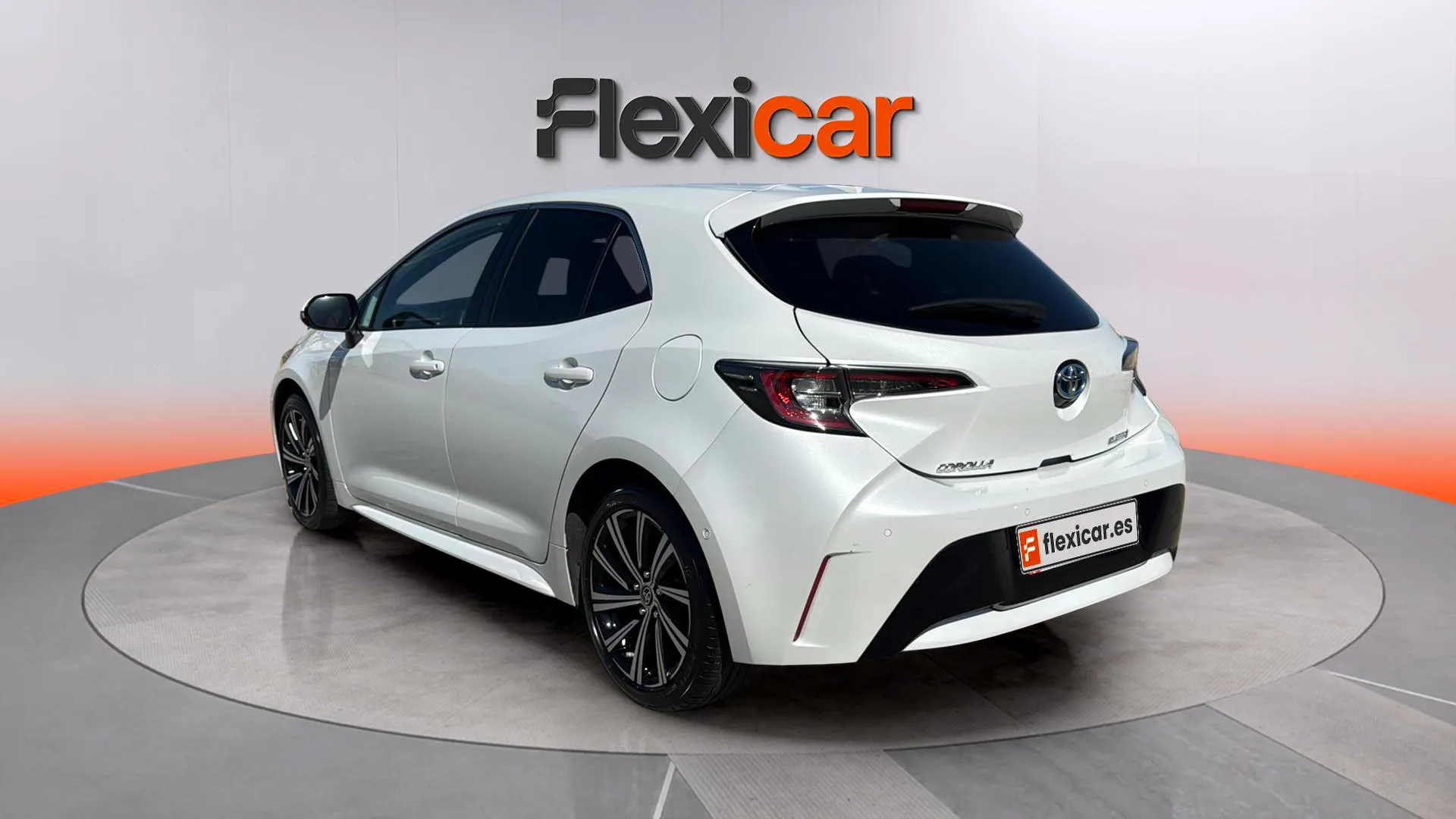 Toyota Corolla 140H Active Plus - foto 5