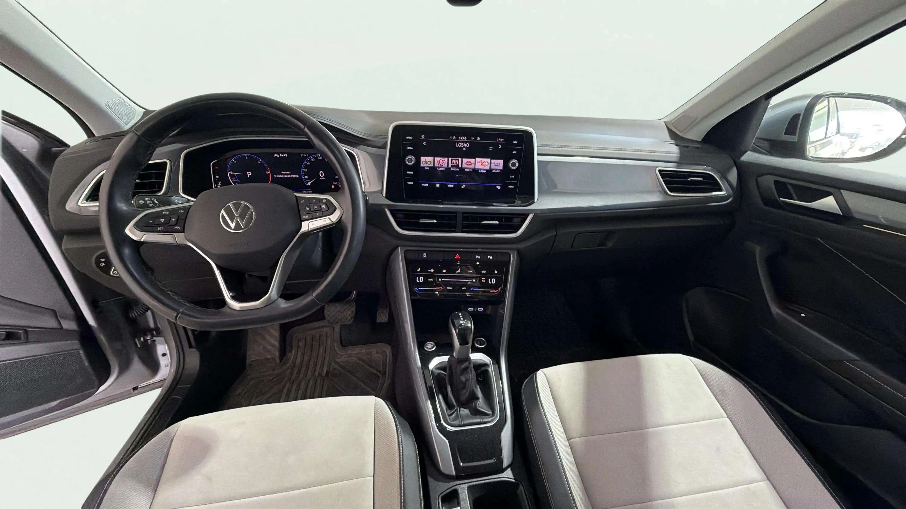 Volkswagen T-Roc Dark 2.0 TDI DSG - foto 14