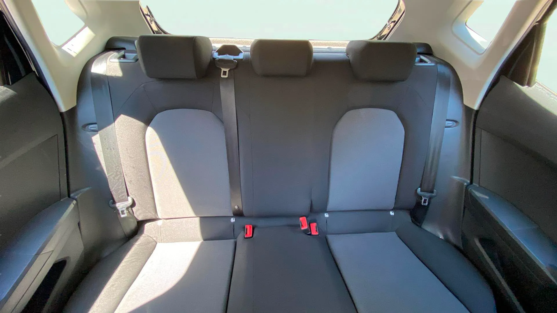 SEAT Ibiza 1.0 Reference - foto 17