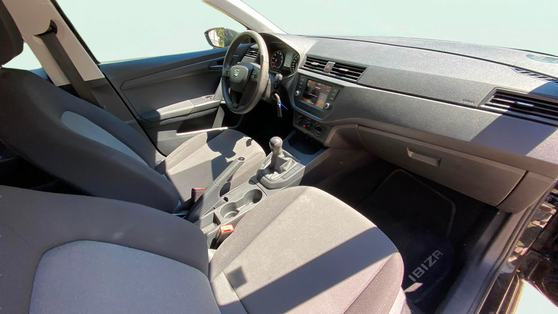 SEAT Ibiza 1.0 Reference - foto 19